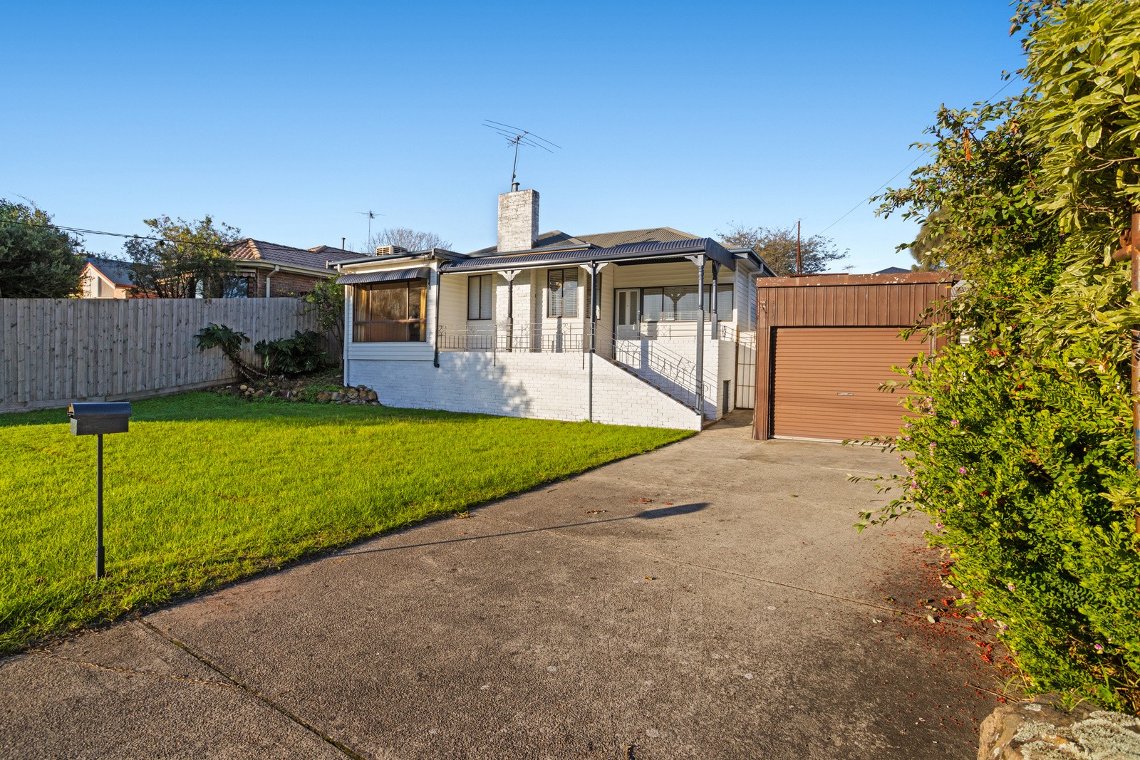 39 First Avenue, Rosebud, VIC 3939