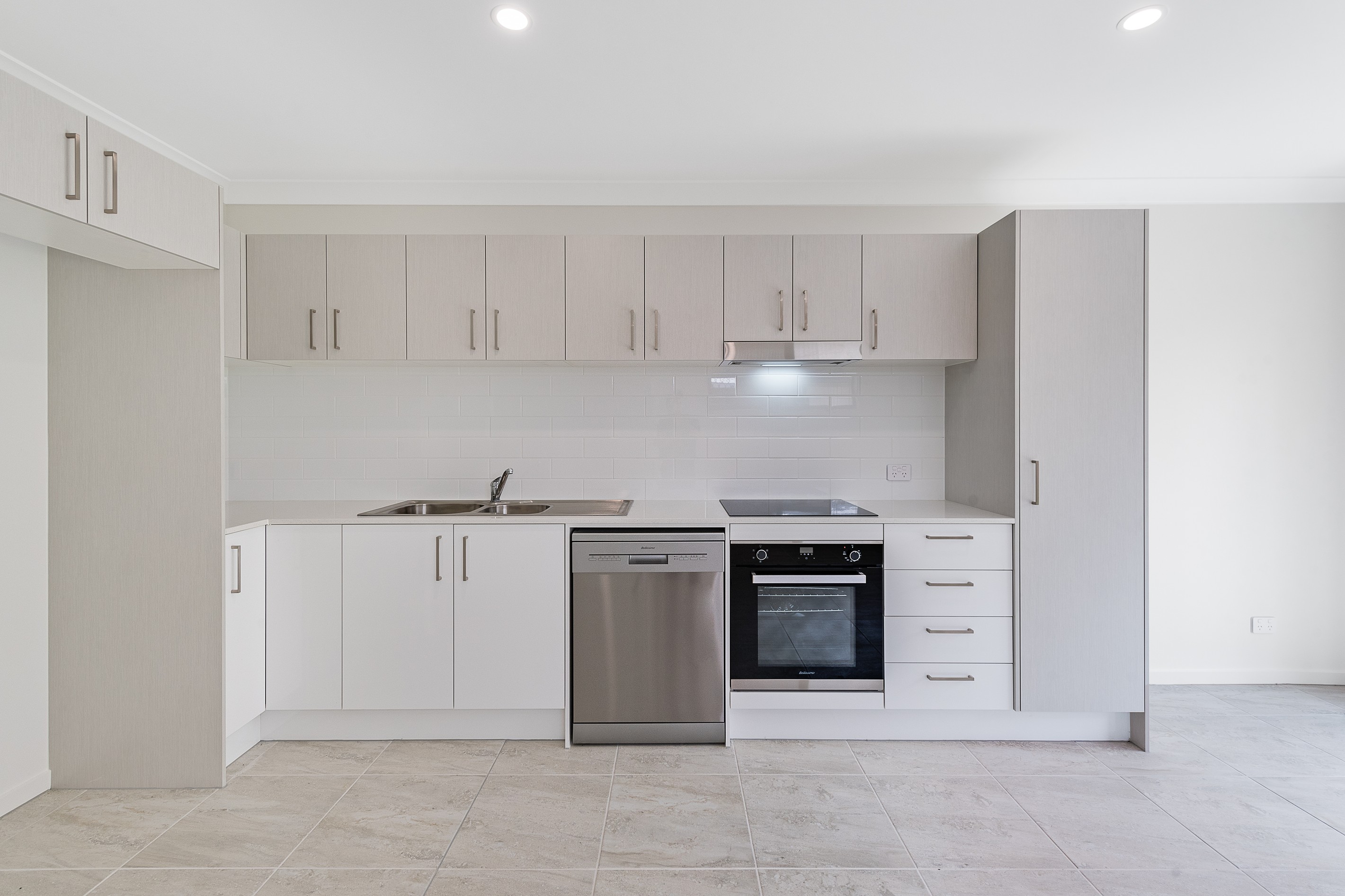 53B Dominique Way, Flinders View, QLD 4305