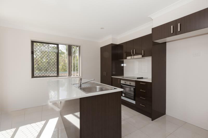 16 Rosemary Street, Bellbird Park, QLD 4300