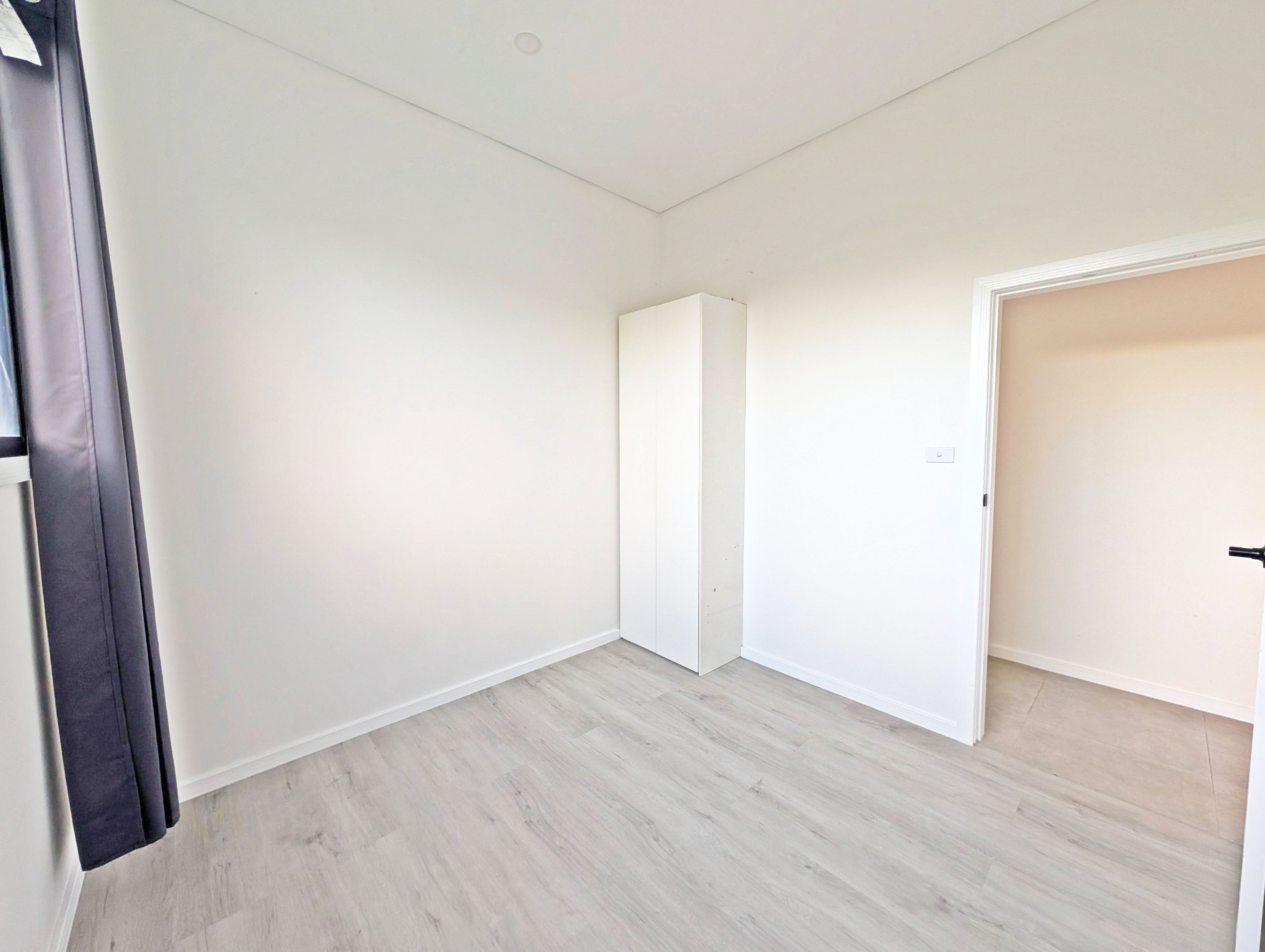 76A Lawrence Hargrave Road — photo 16 of 17