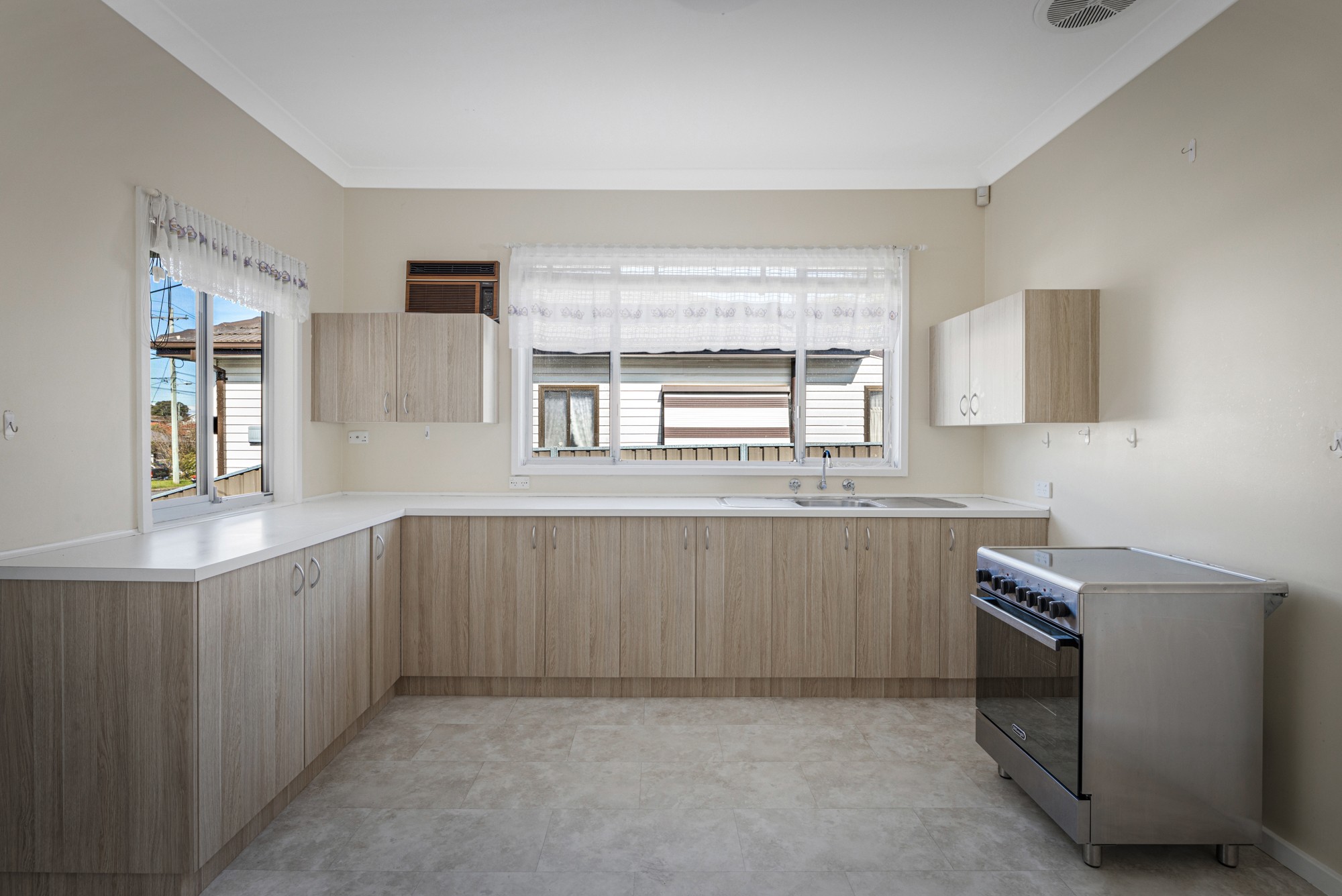 19 Cooinda Street, Colyton, NSW 2760