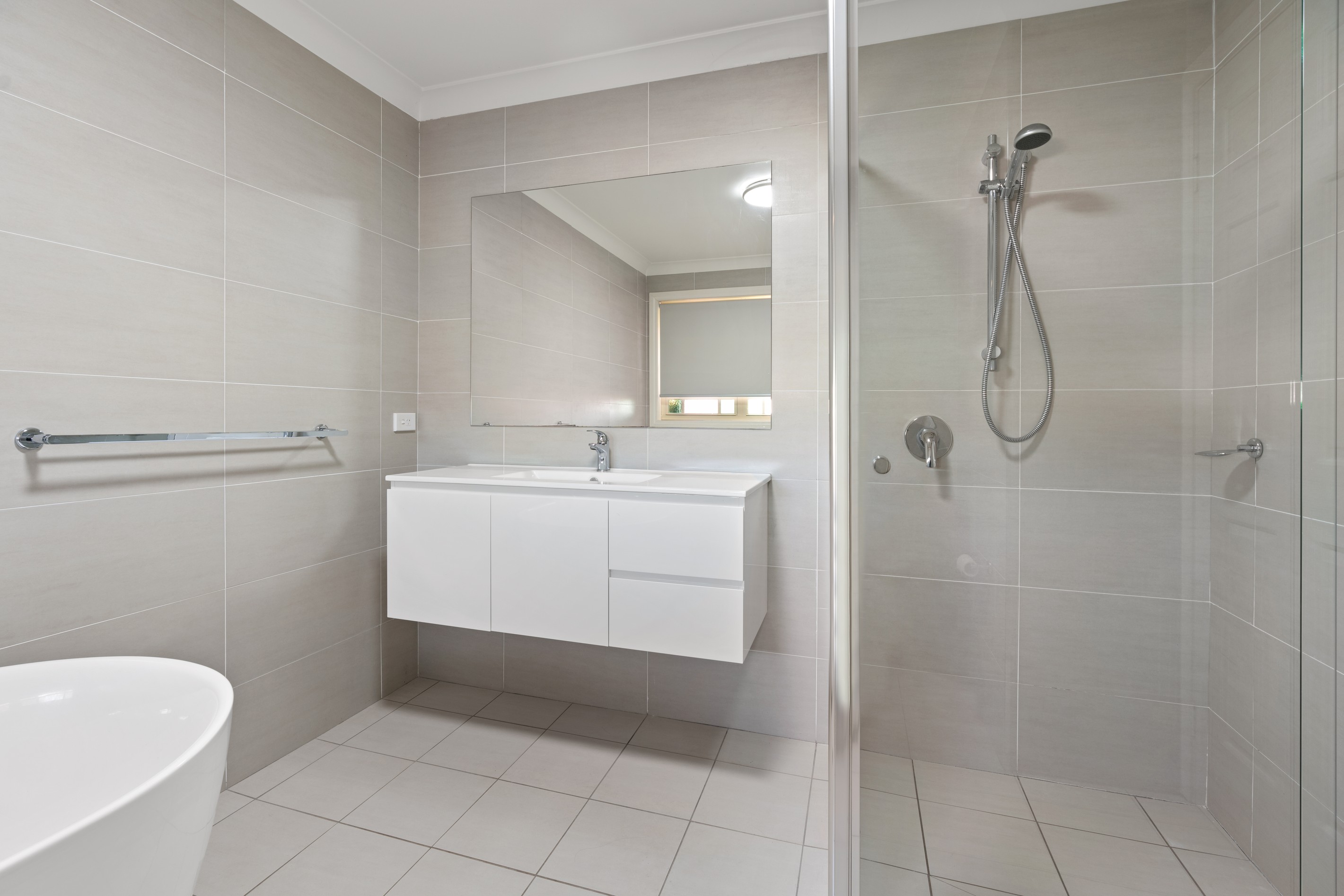 8 Mayfair Court, Bomaderry, NSW 2541
