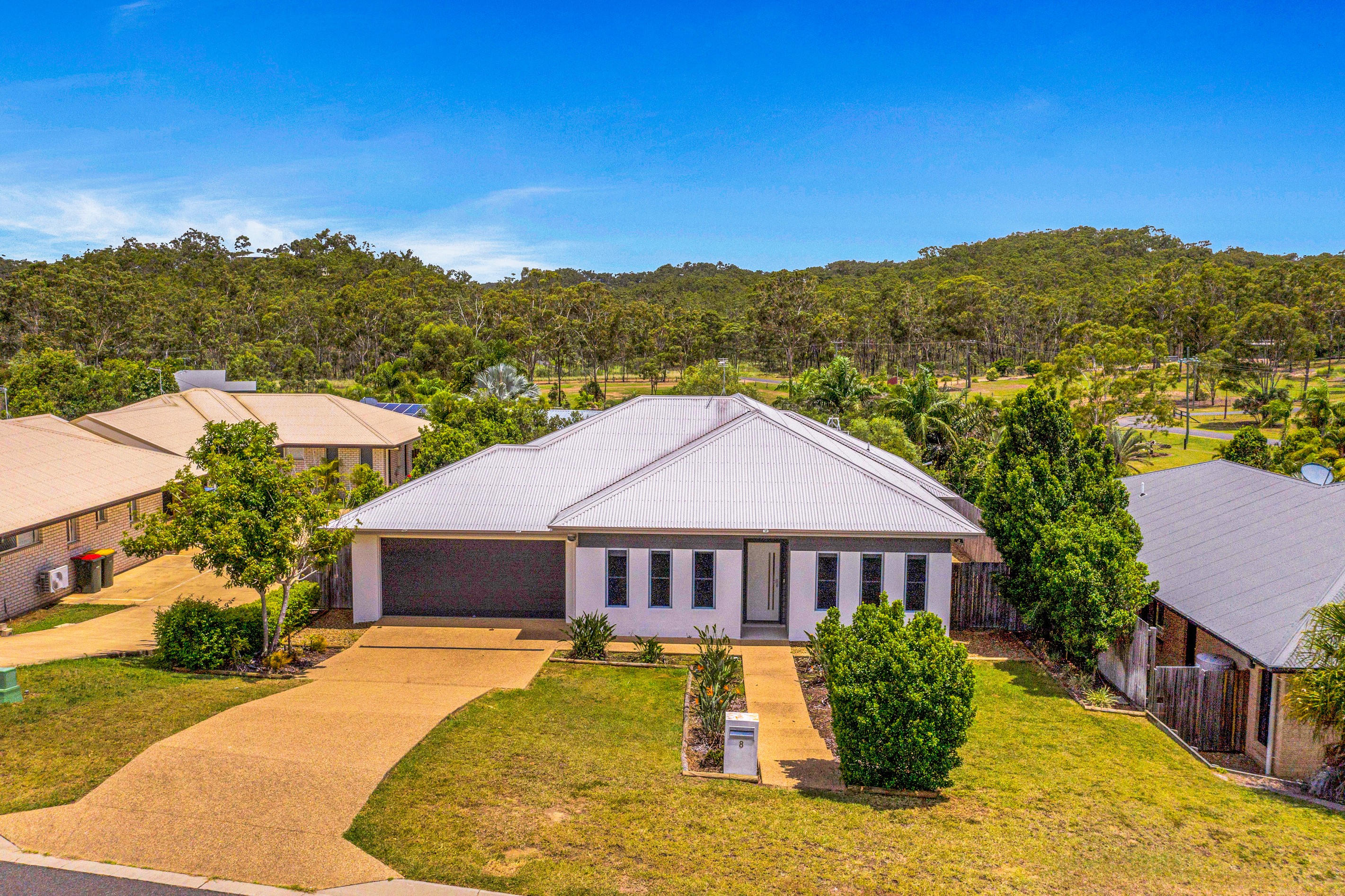 8 Telopea Place, Kirkwood, QLD 4680