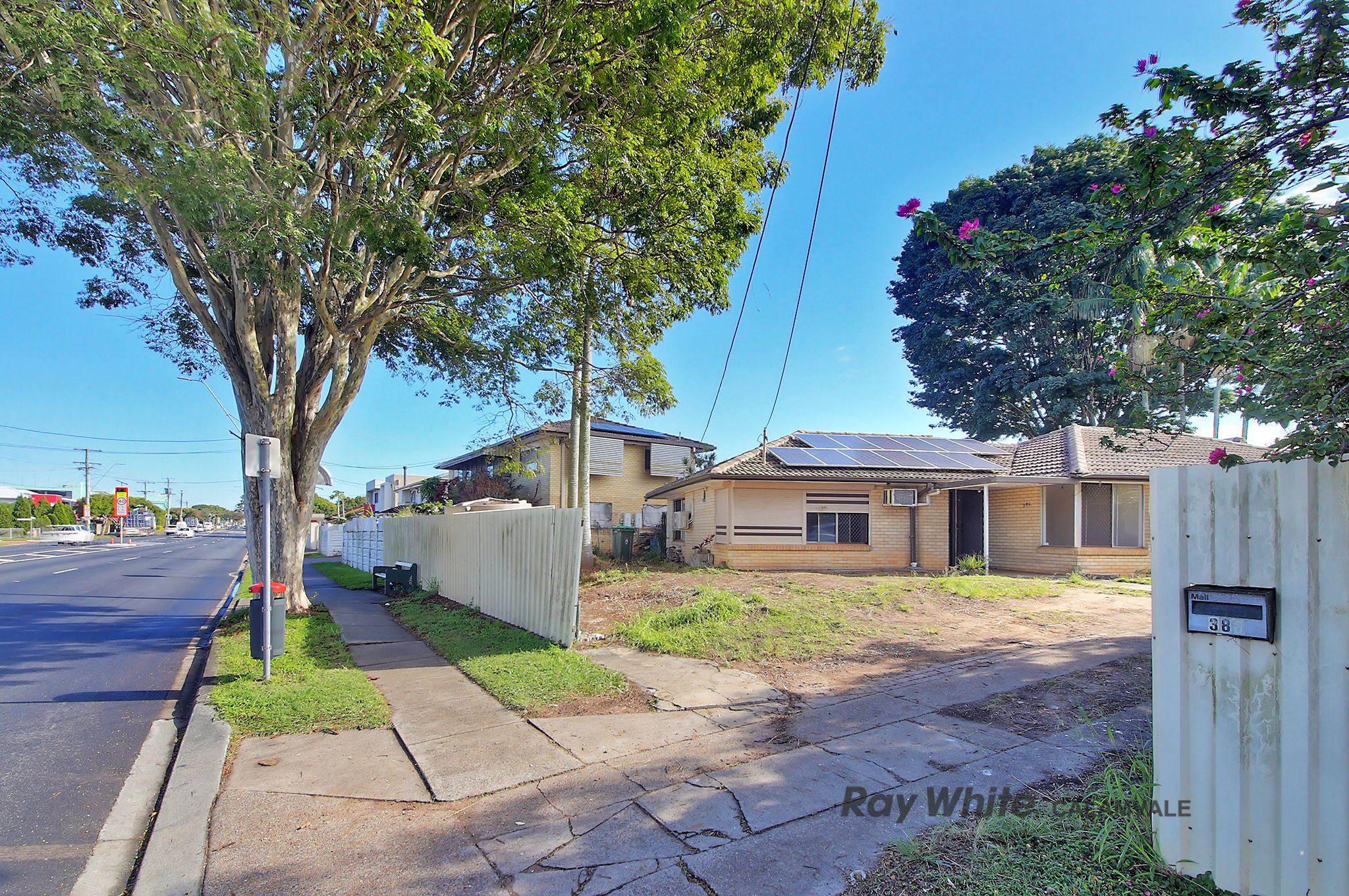 386 Mccullough Street — photo 4 of 21