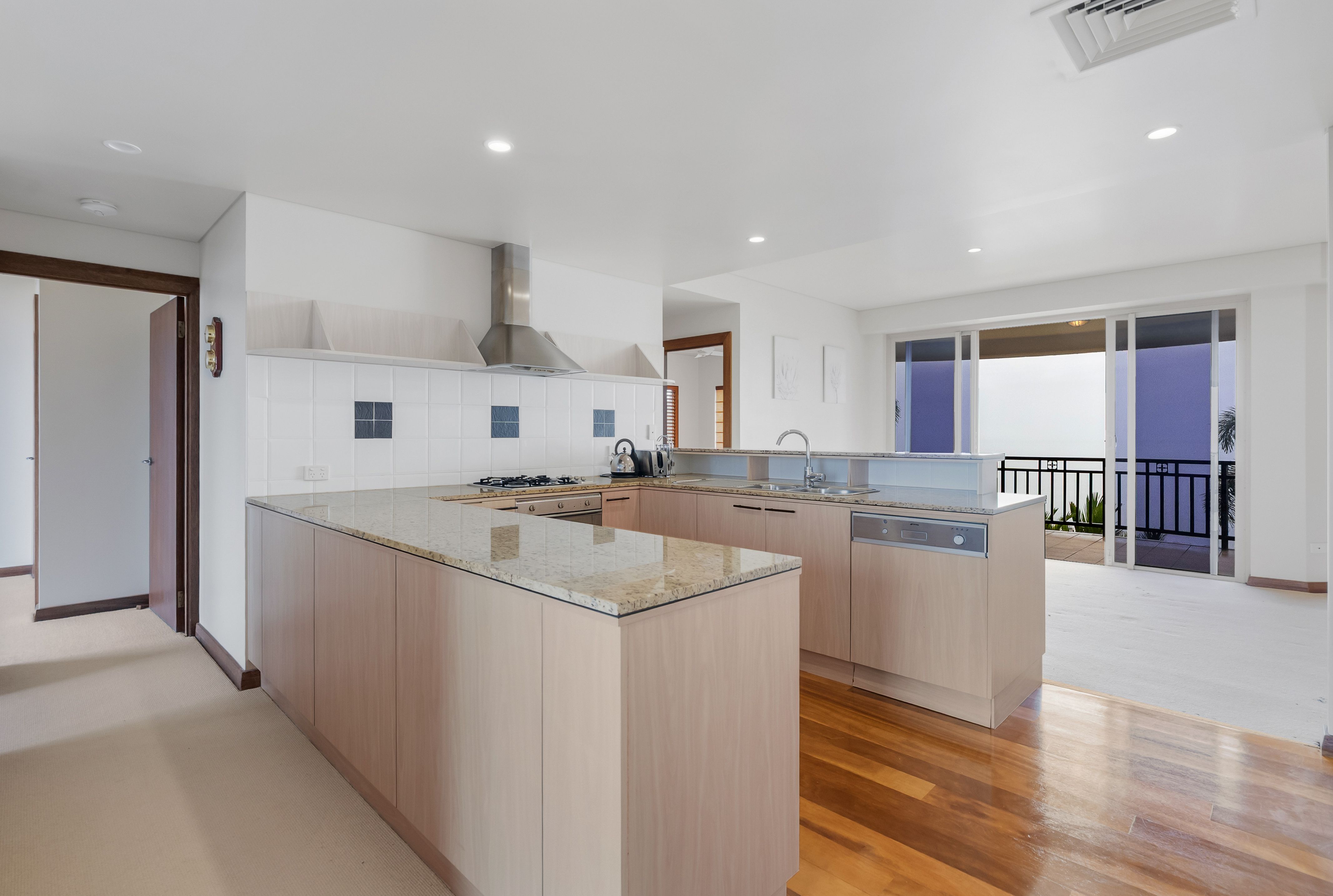 2/13 Colonel Cummings Drive — photo 6 of 12