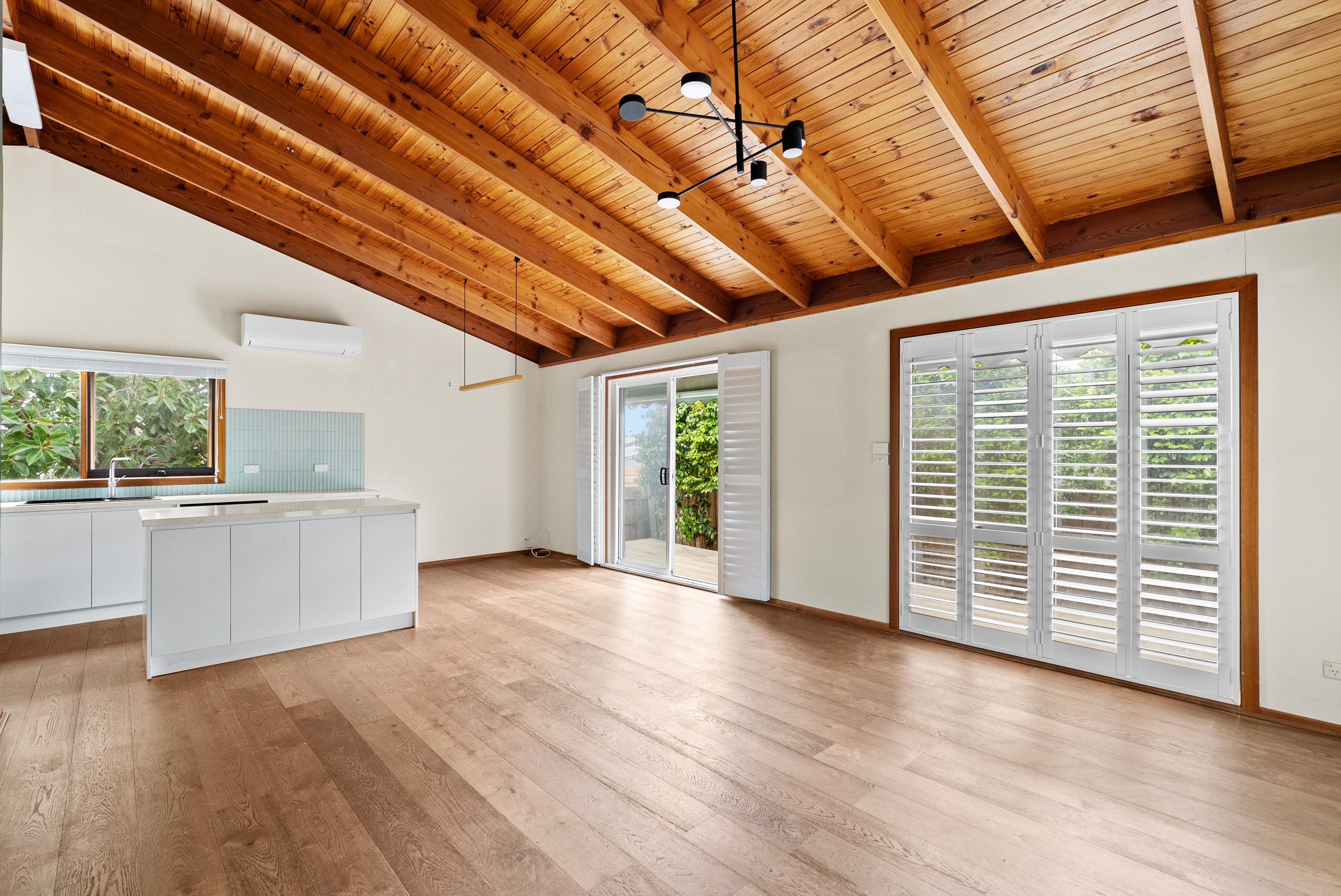 2/30 Maidstone Street, Ringwood, VIC 3134