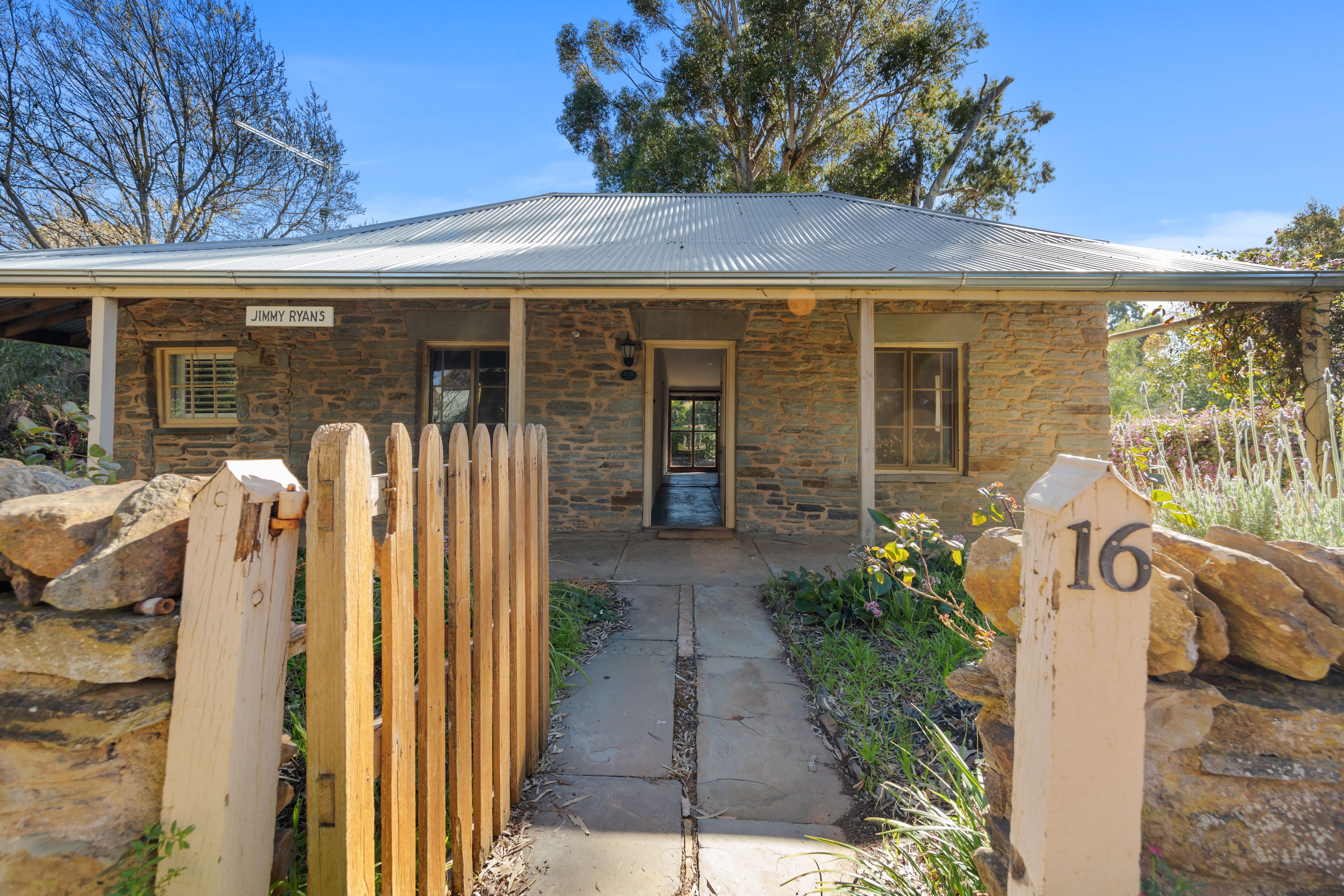 16 Hill Street, Mintaro, SA 5415