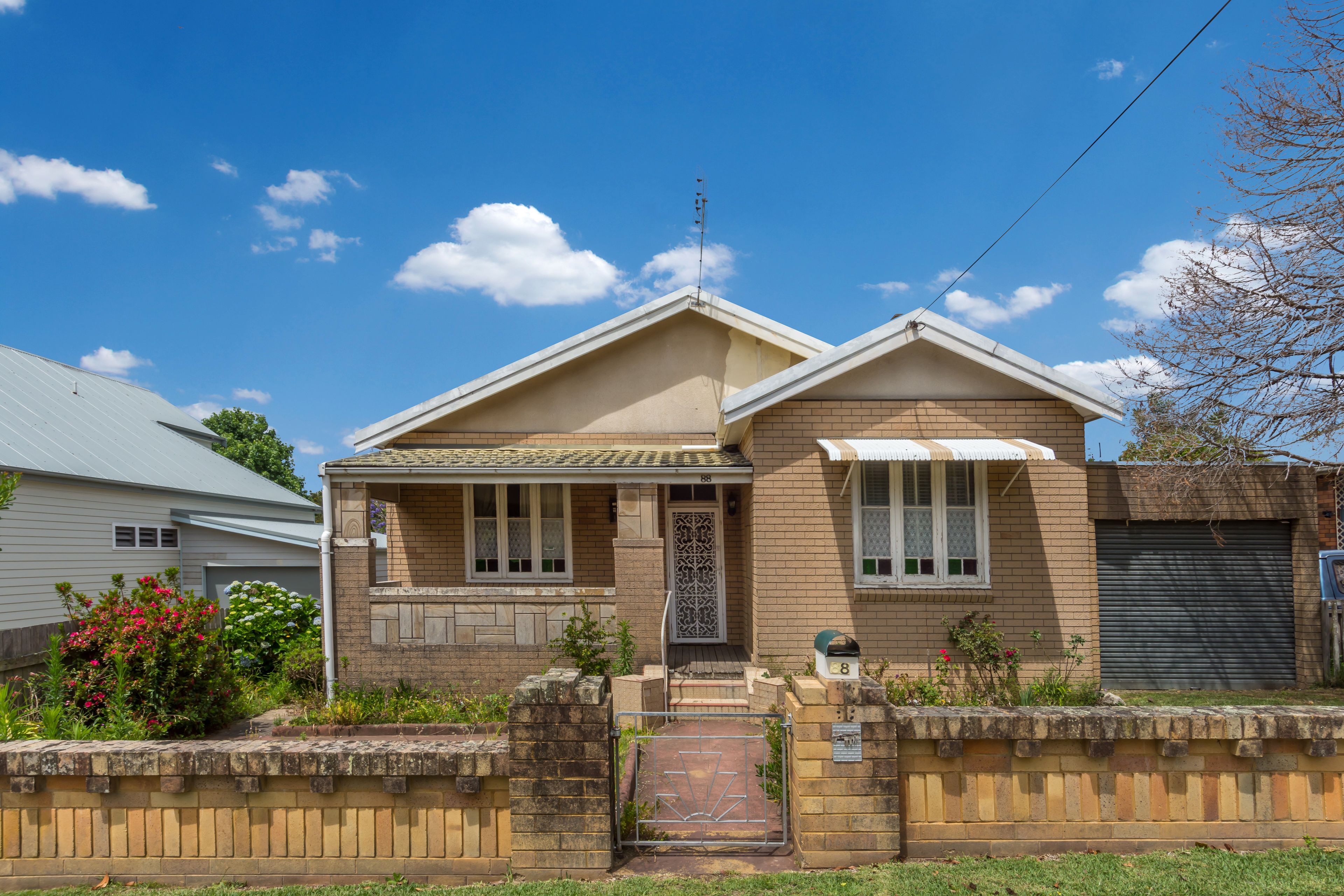 88 Shoalhaven Street
