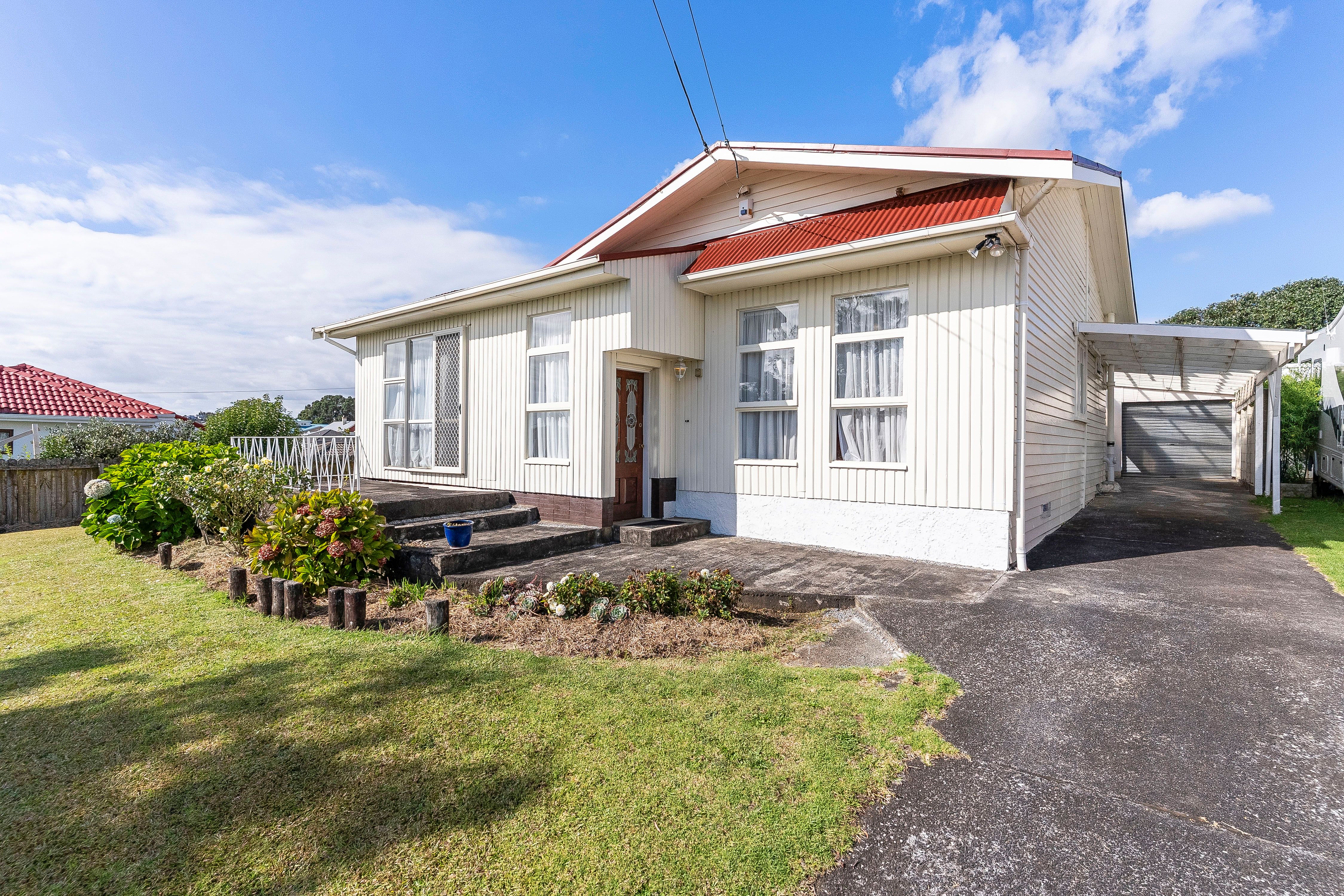 30 Louvain Avenue, Three Kings, Auckland City