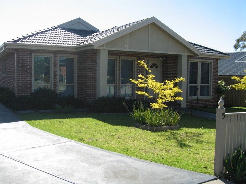 1/5 Nonna Street, Oakleigh East, VIC 3166