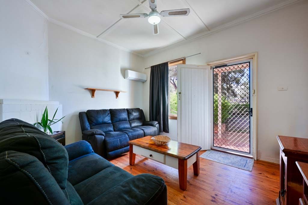 53 Bradford Street — photo 3 of 13