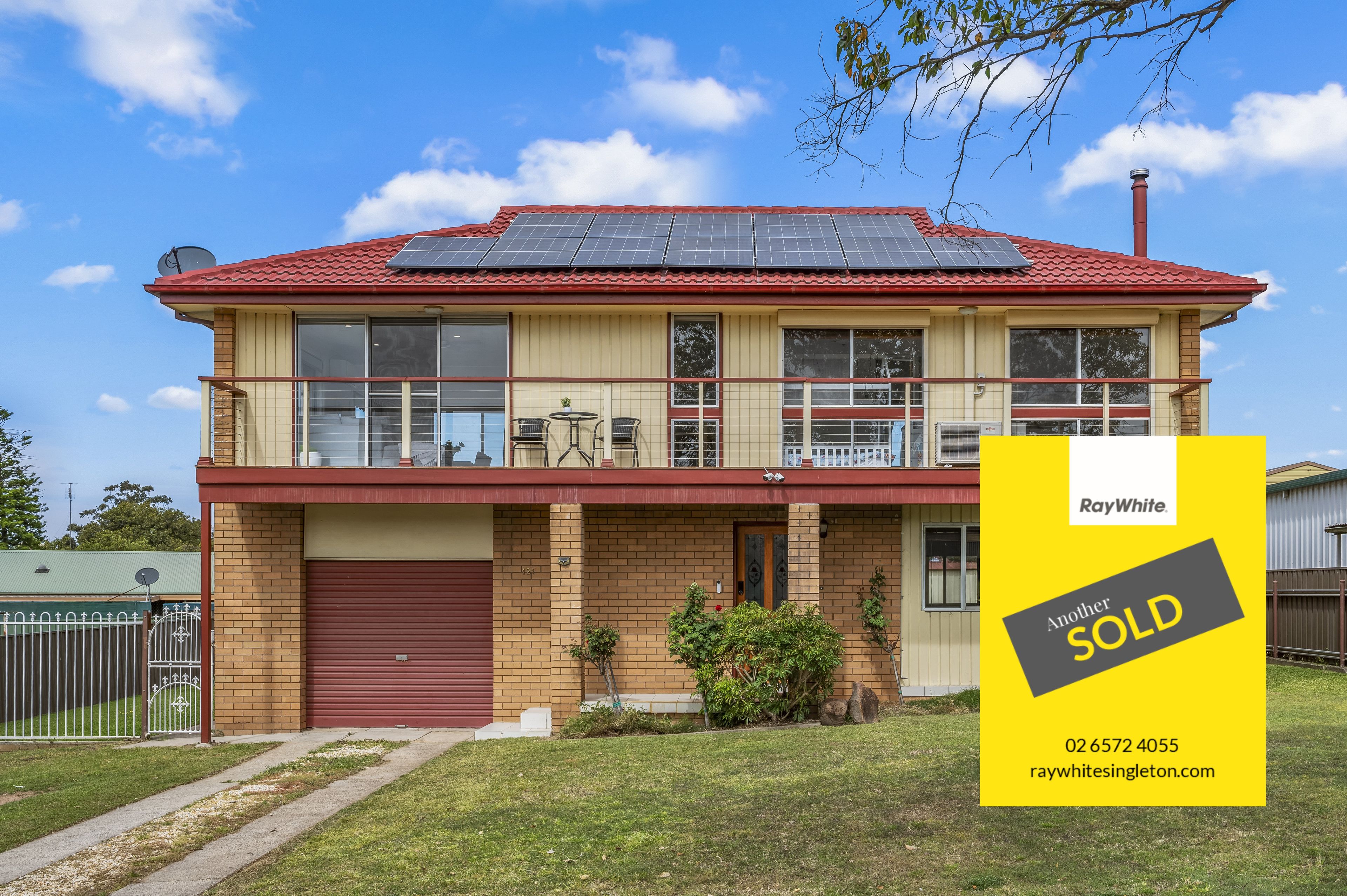 121 Blaxland Avenue, Singleton NSW 2330