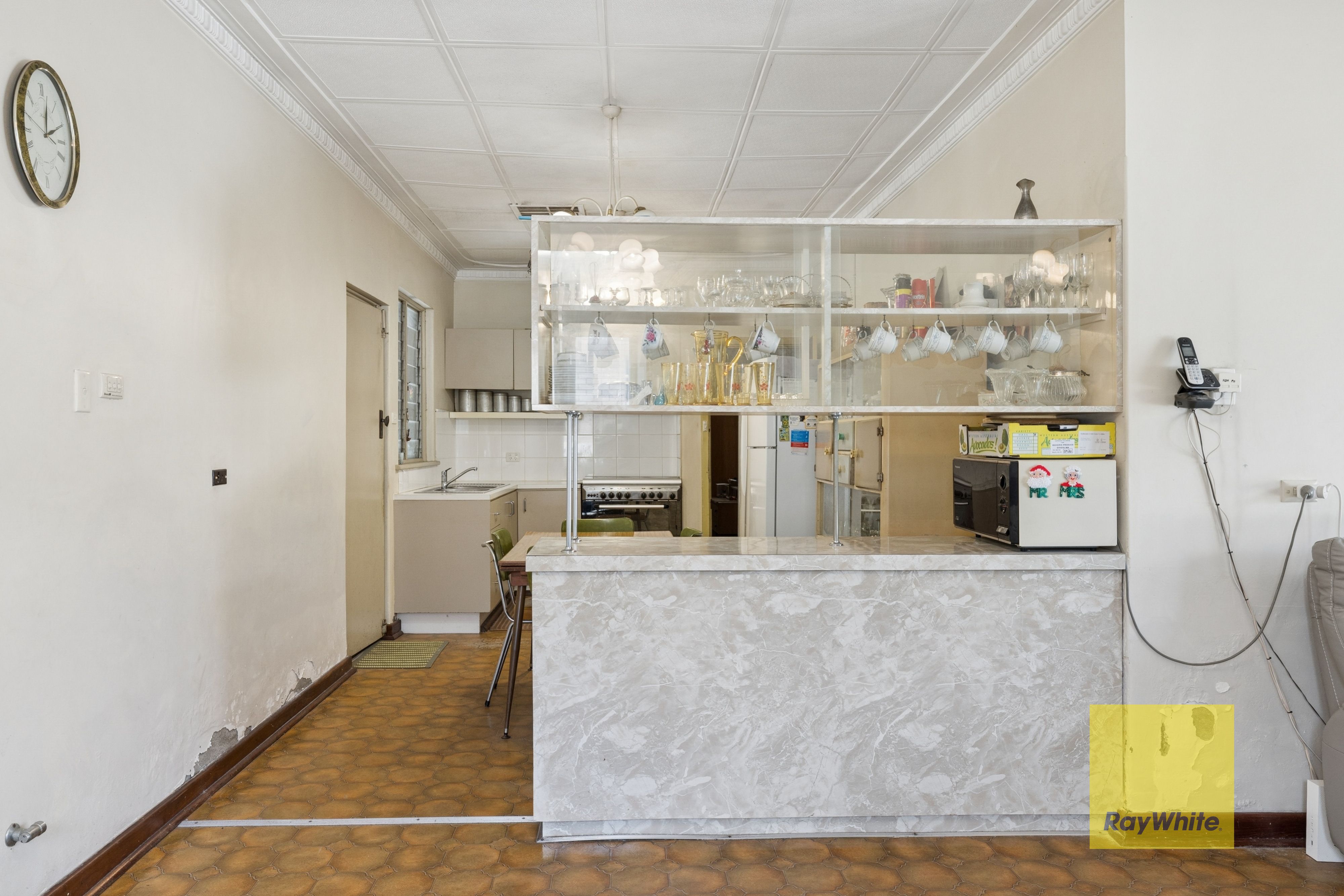 65 Bushby Street — photo 8 of 24