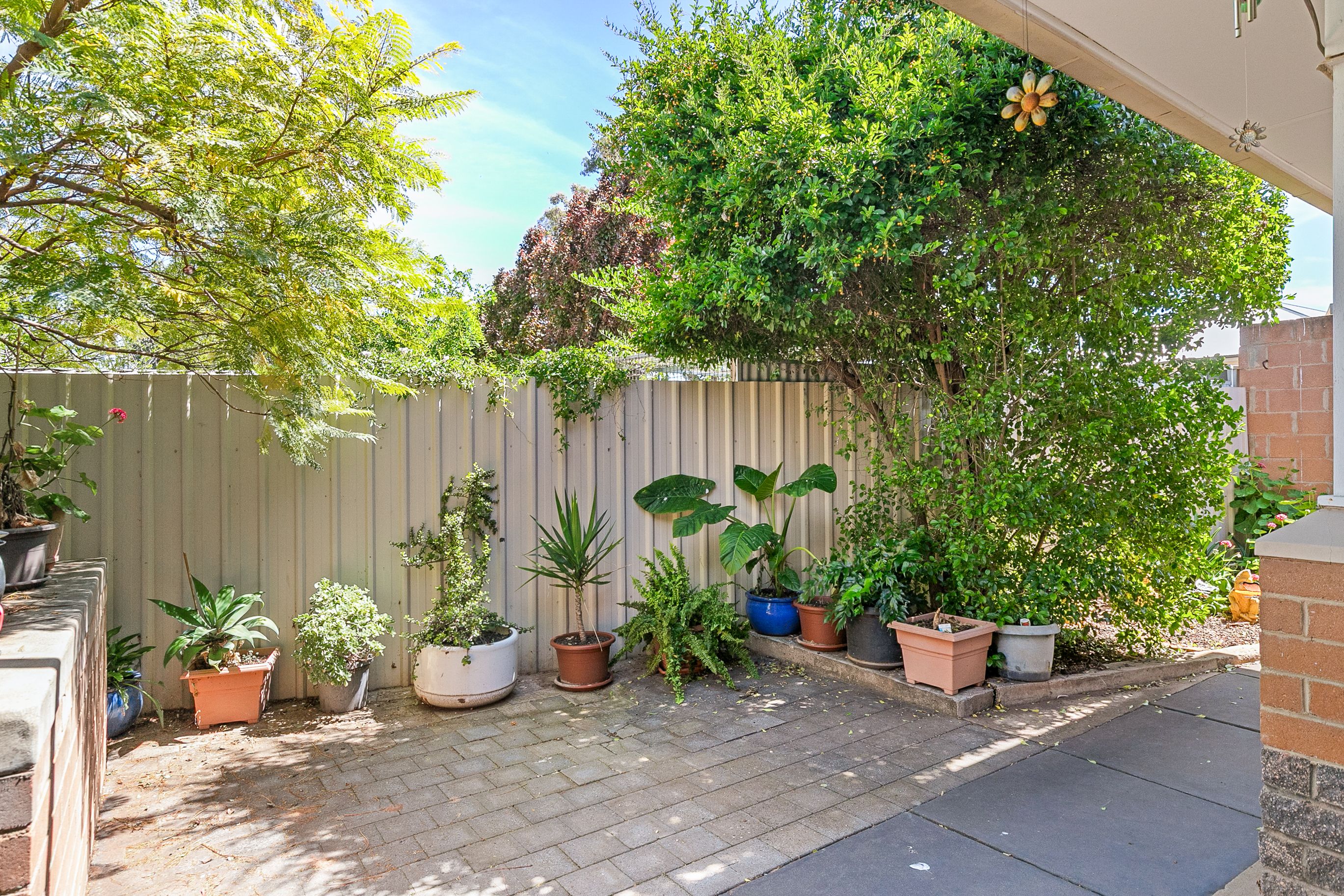 2 Anderson Street — photo 12 of 14