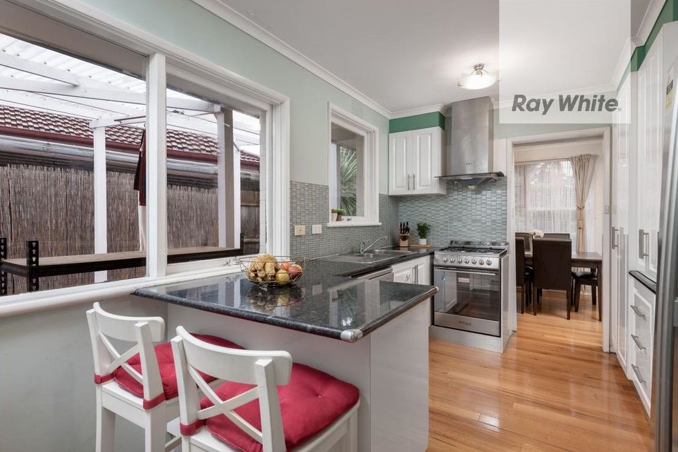 219 Greenwood Drive, Bundoora, VIC 3083