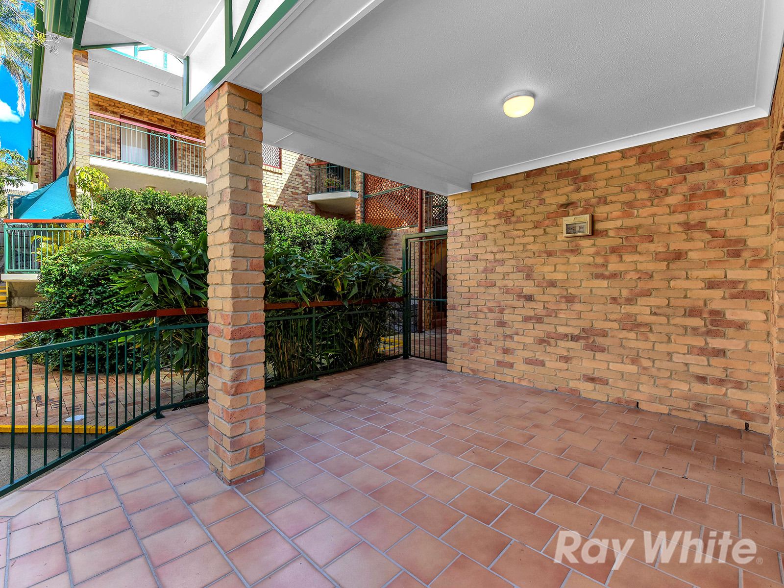 1/61 Dickson Street, Morningside, QLD 4170
