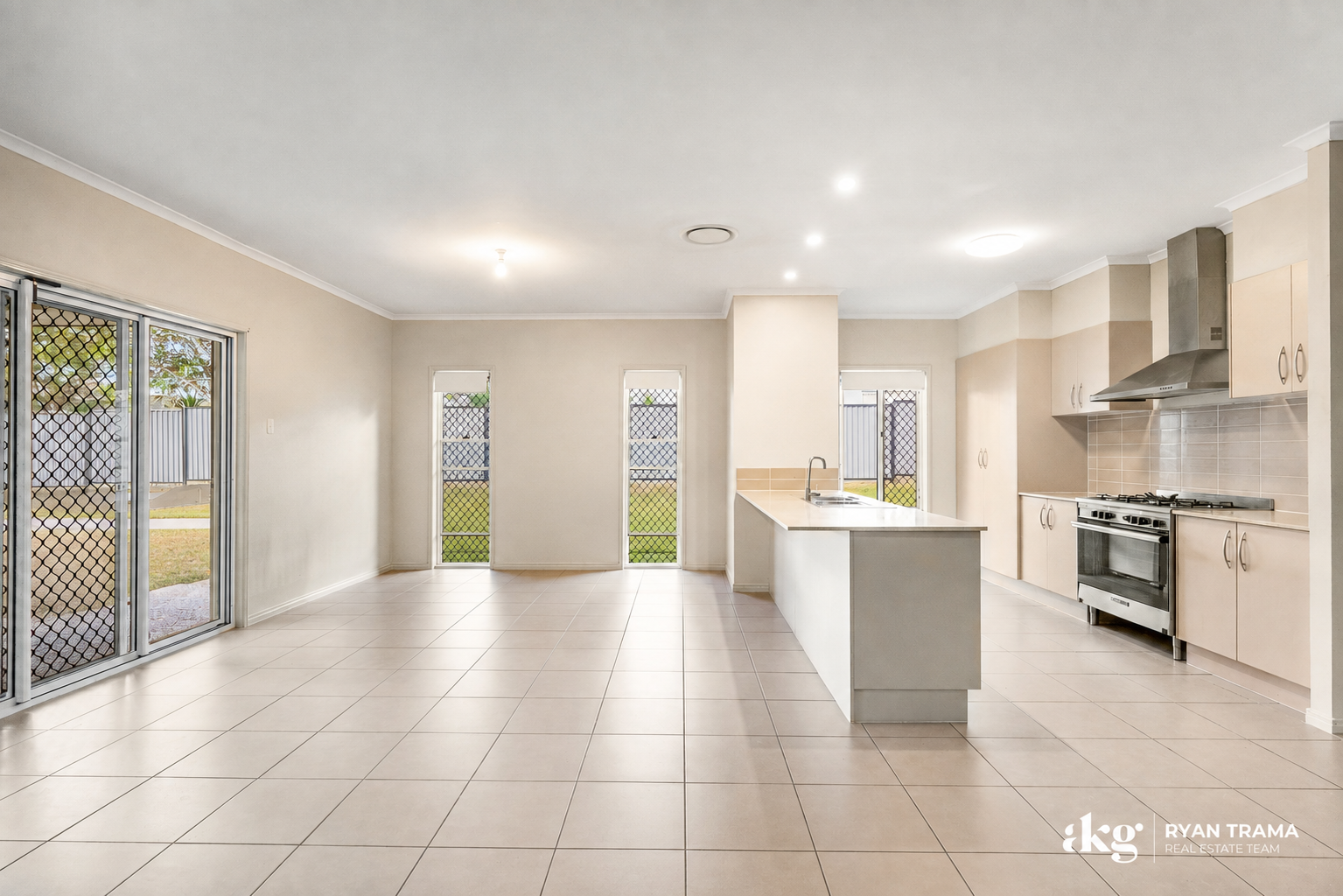 8/3667 Mount Lindesay Highway, Park Ridge, QLD 4125