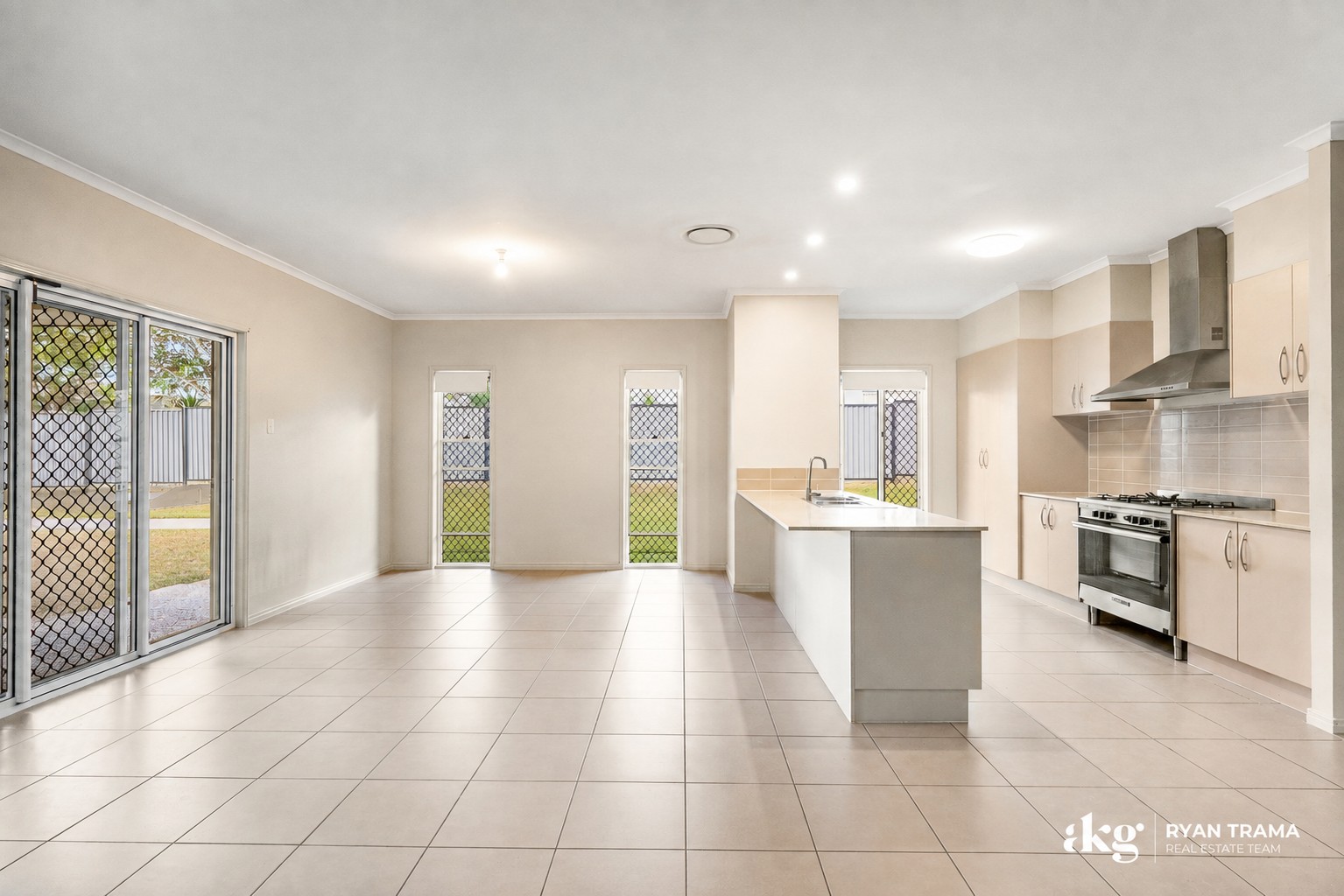 8/3667 Mount Lindesay Highway, Park Ridge, QLD 4125