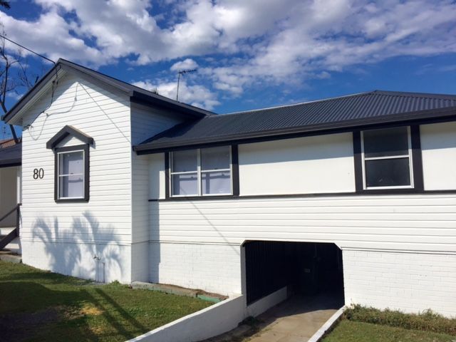 2/80 Eugaree Street, Southport, QLD 4215