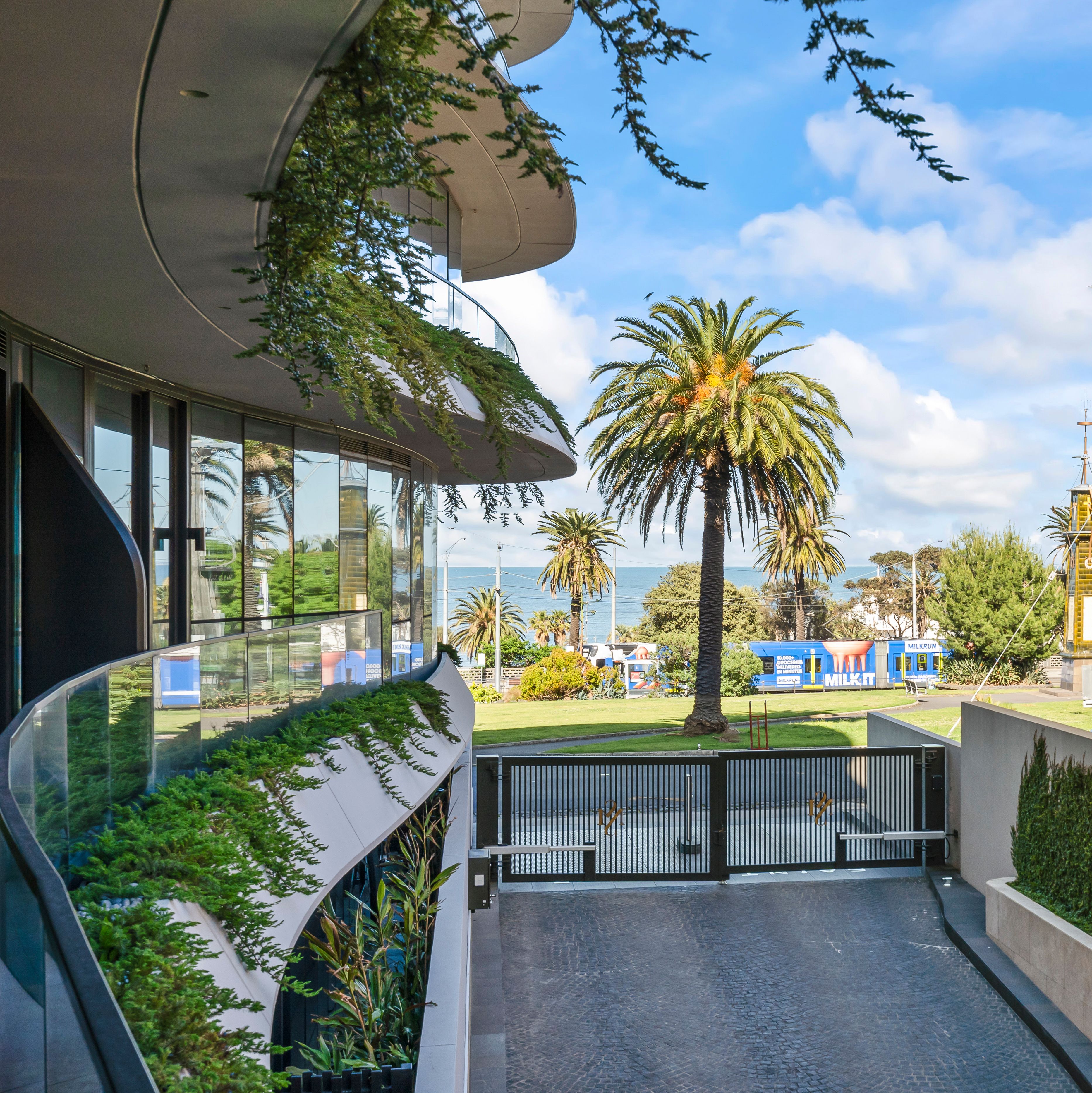 304P/14-16 The Esplanade — photo 13 of 30
