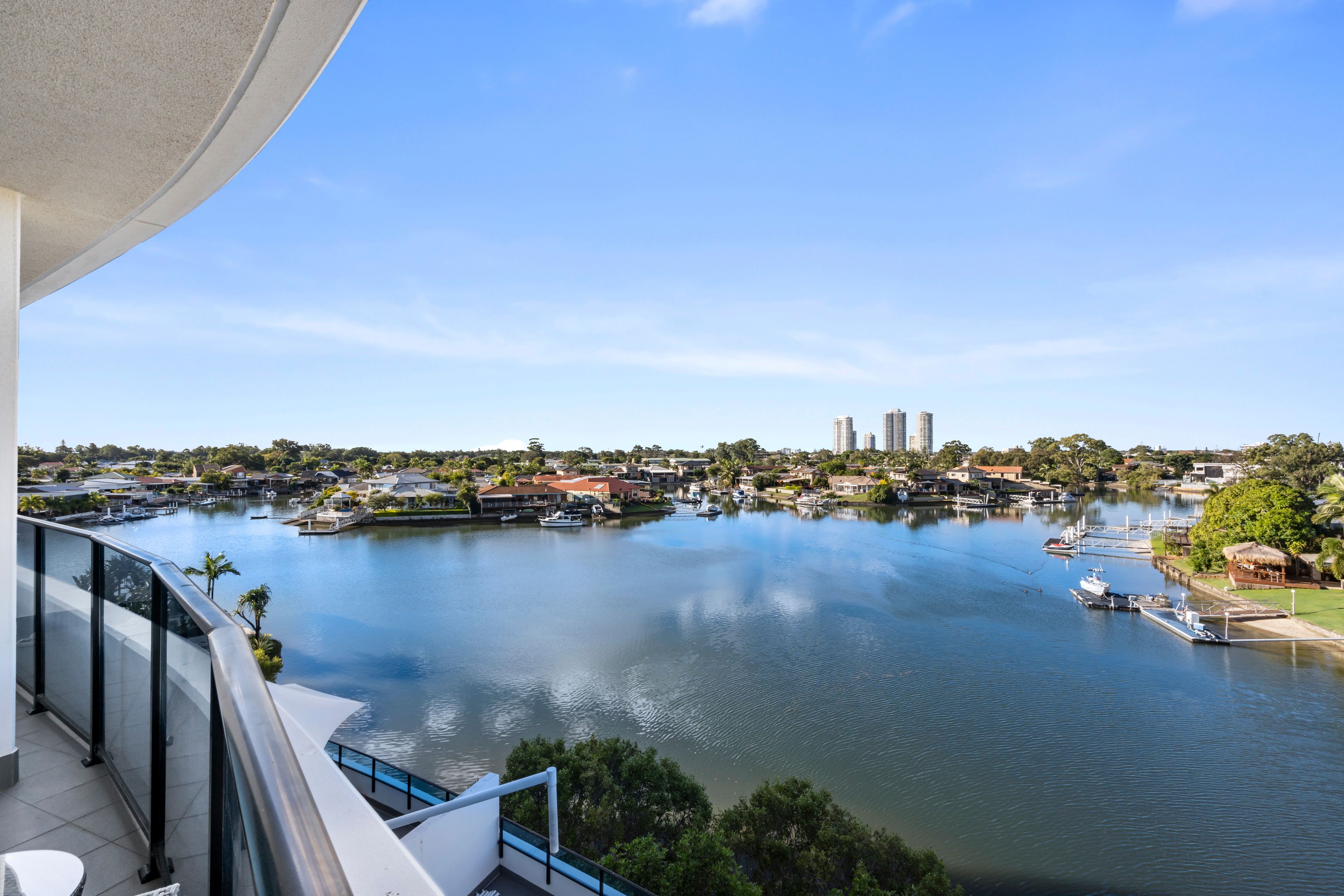 5 Harbourside Court, Biggera Waters QLD 4216
