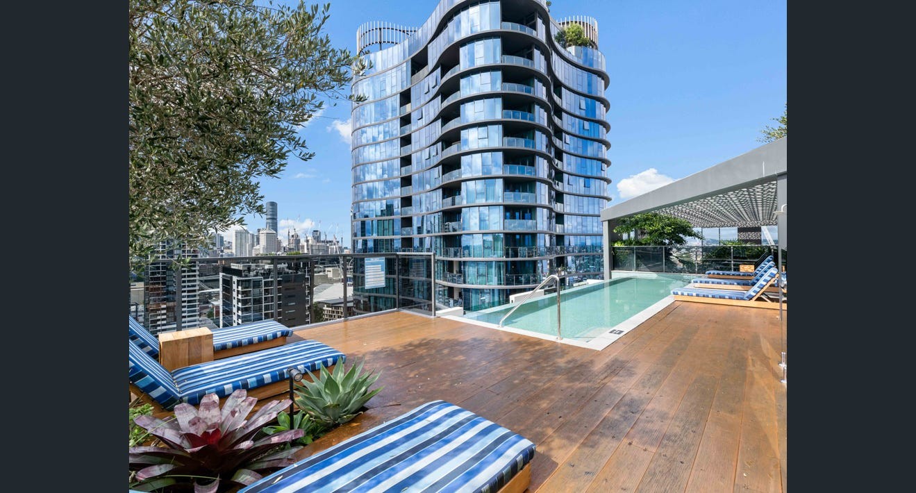 1211/4 Edmondstone Street, South Brisbane, QLD 4101