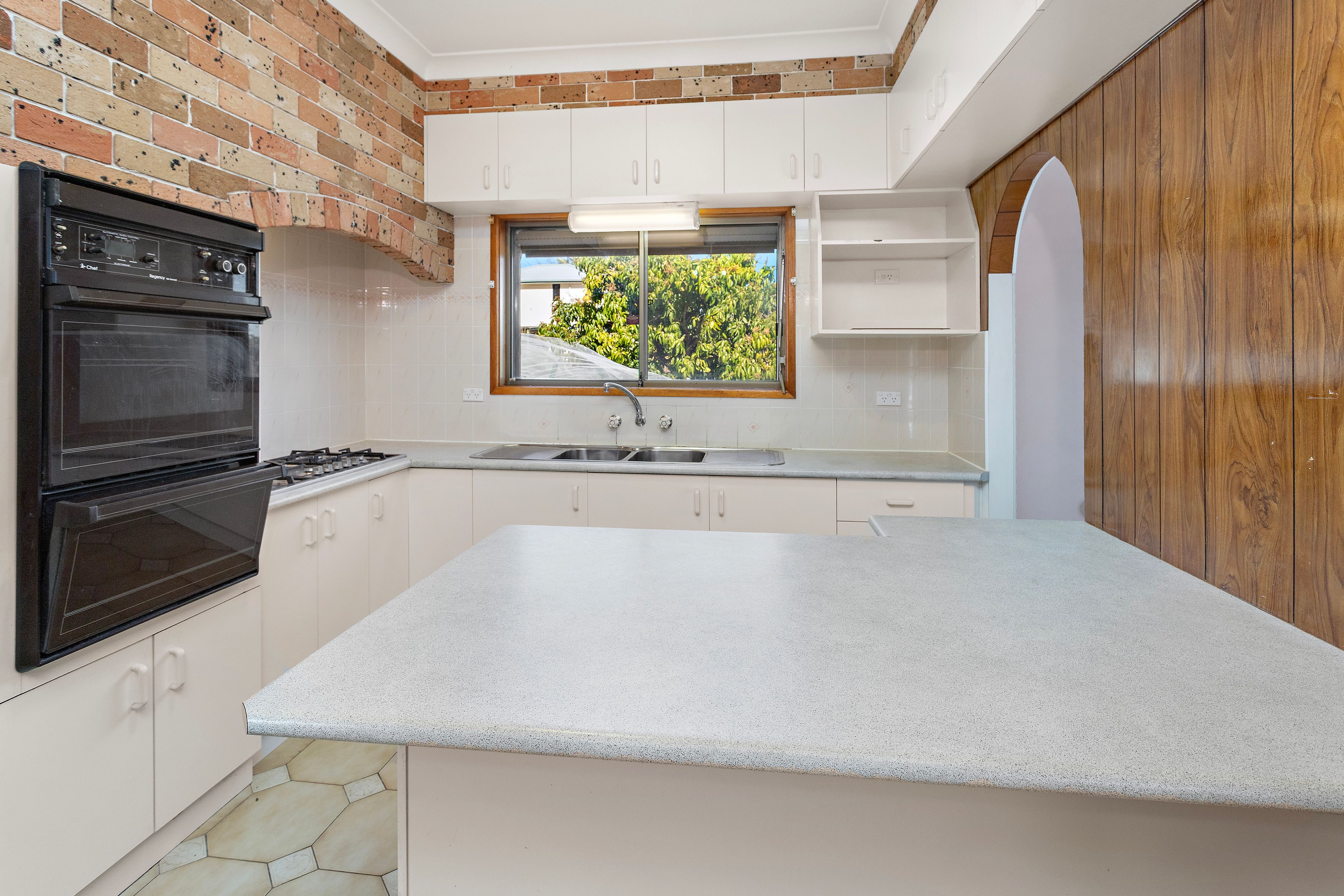 13 Lexburn Avenue — photo 4 of 12