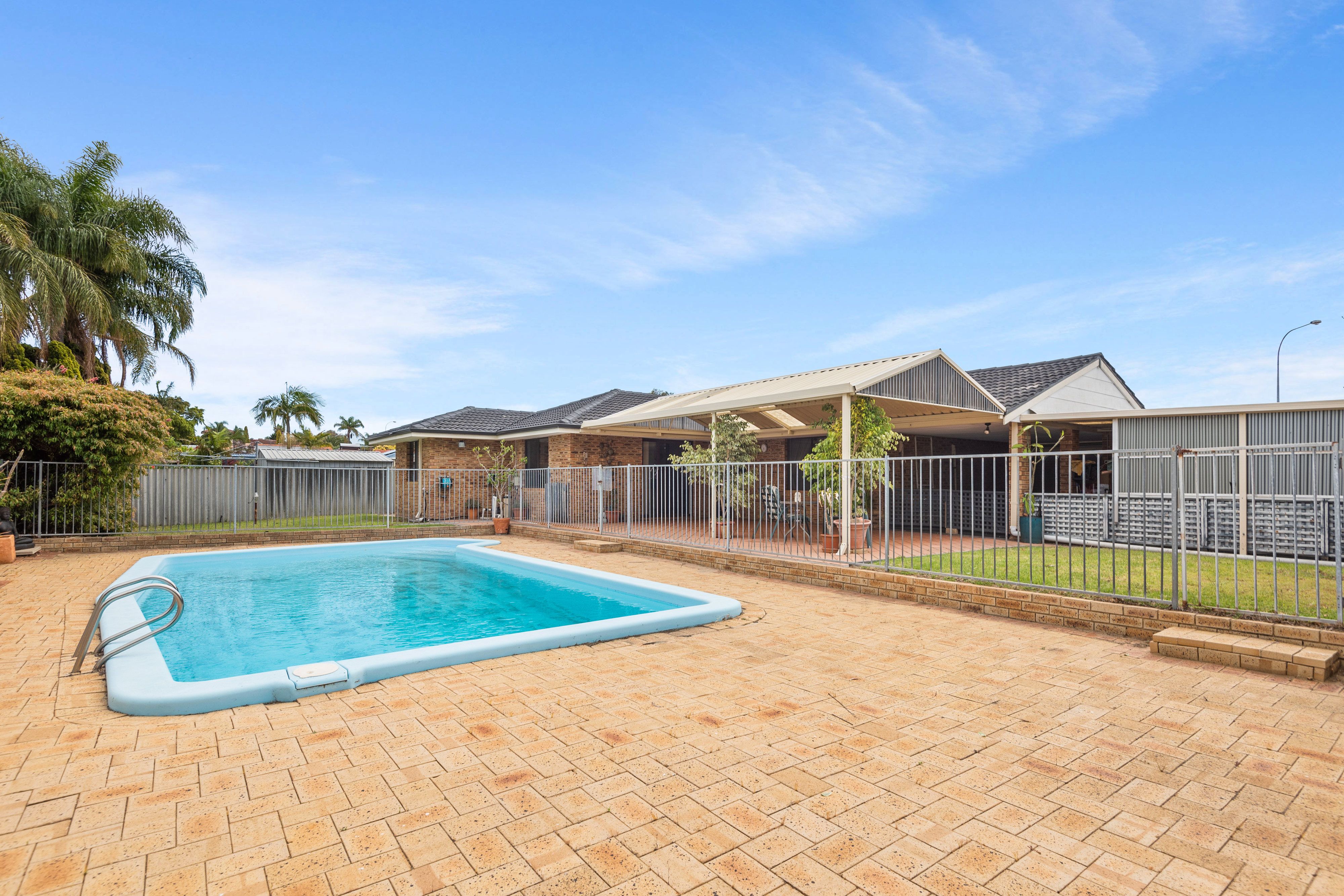 2 Dalmain Street, Kingsley, WA 6026