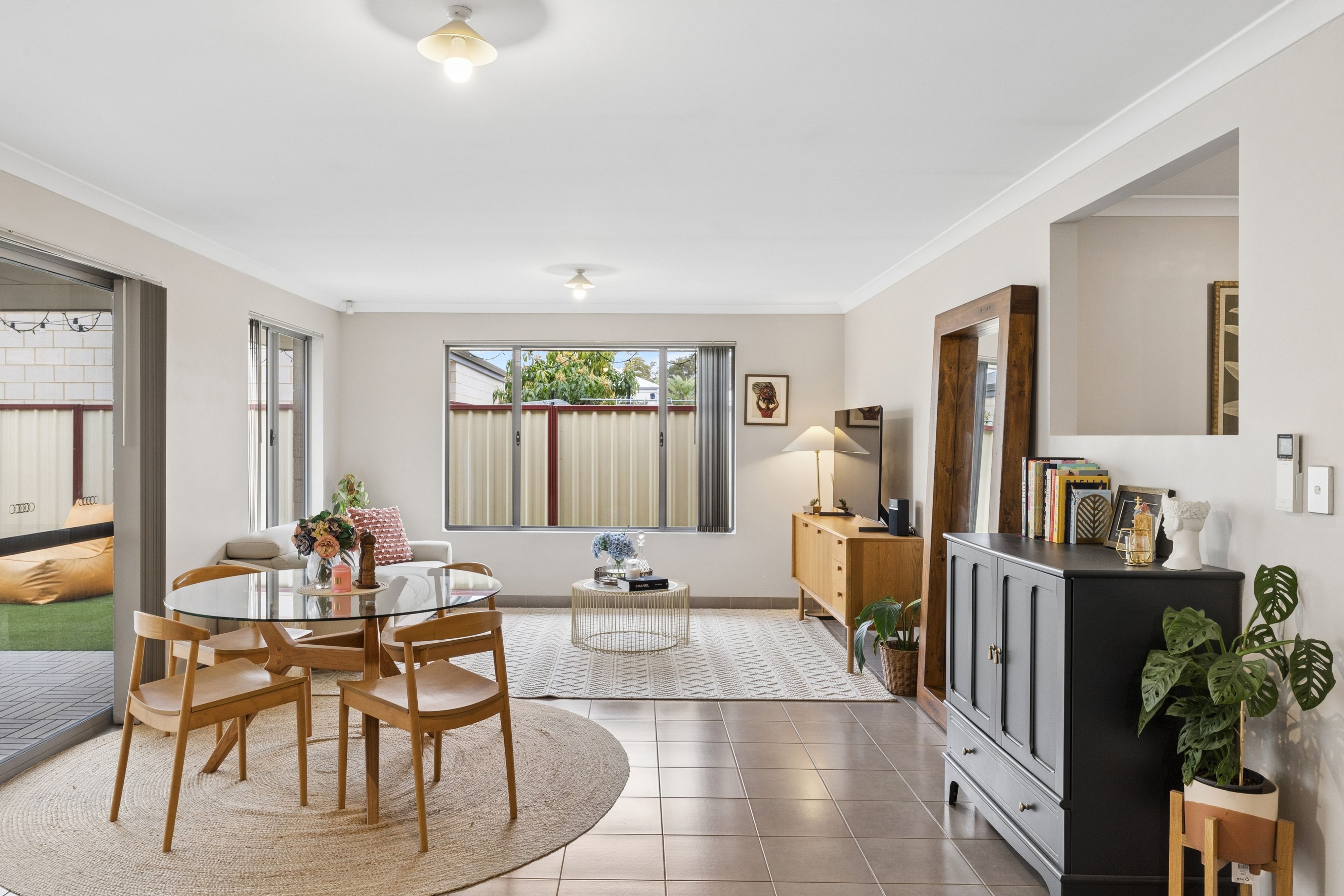 5/114 Gerard Street — photo 2 of 30