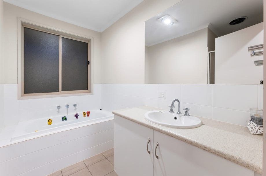 21 Costa Street — photo 15 of 18