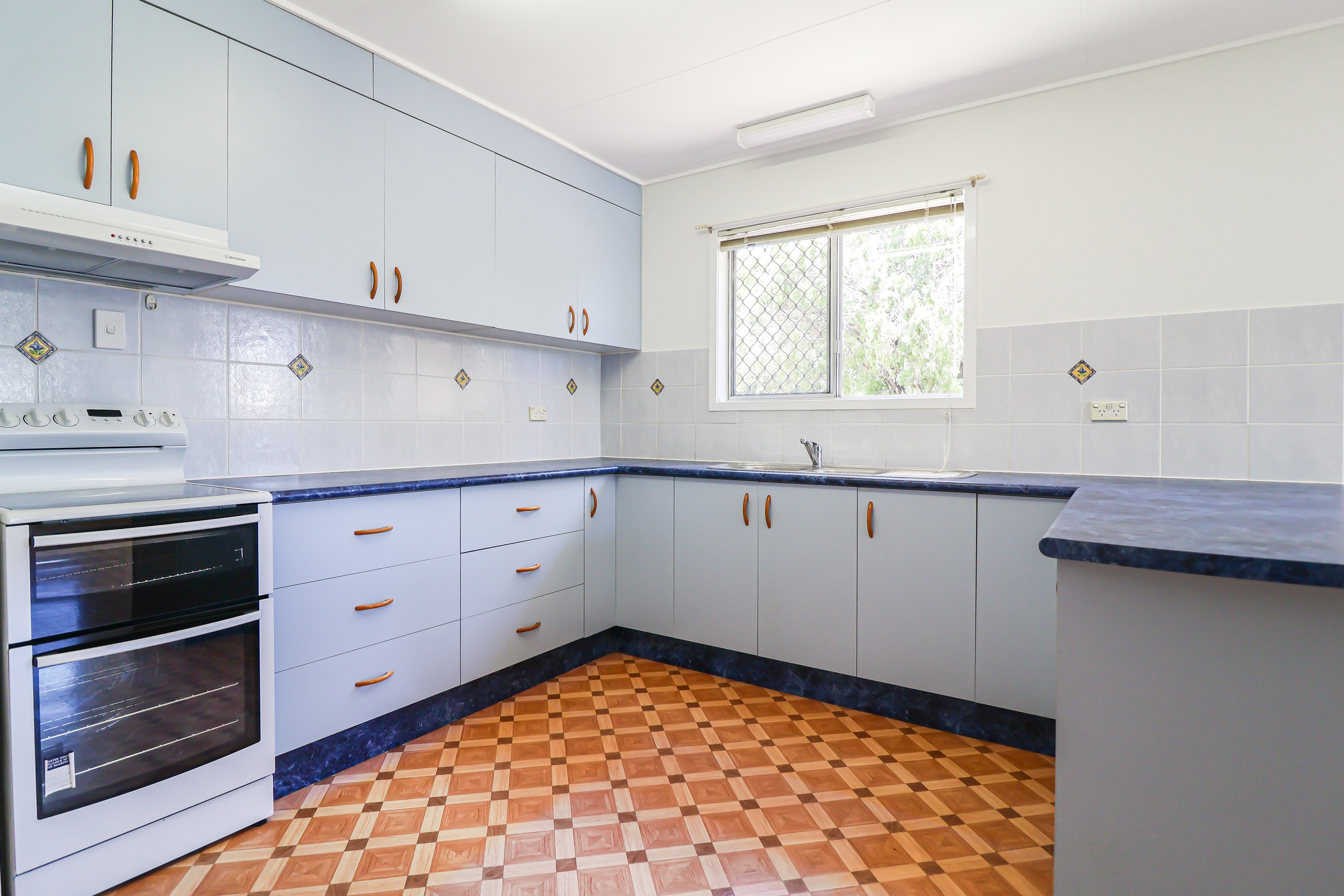 15 Pashley Street, Clinton, QLD 4680