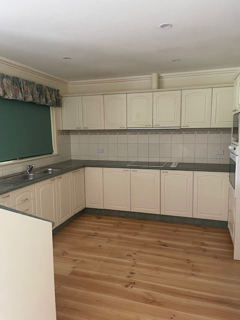 5 Bridge Terrace East, Burra, SA 5417