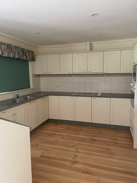 5 Bridge Terrace East, Burra, SA 5417