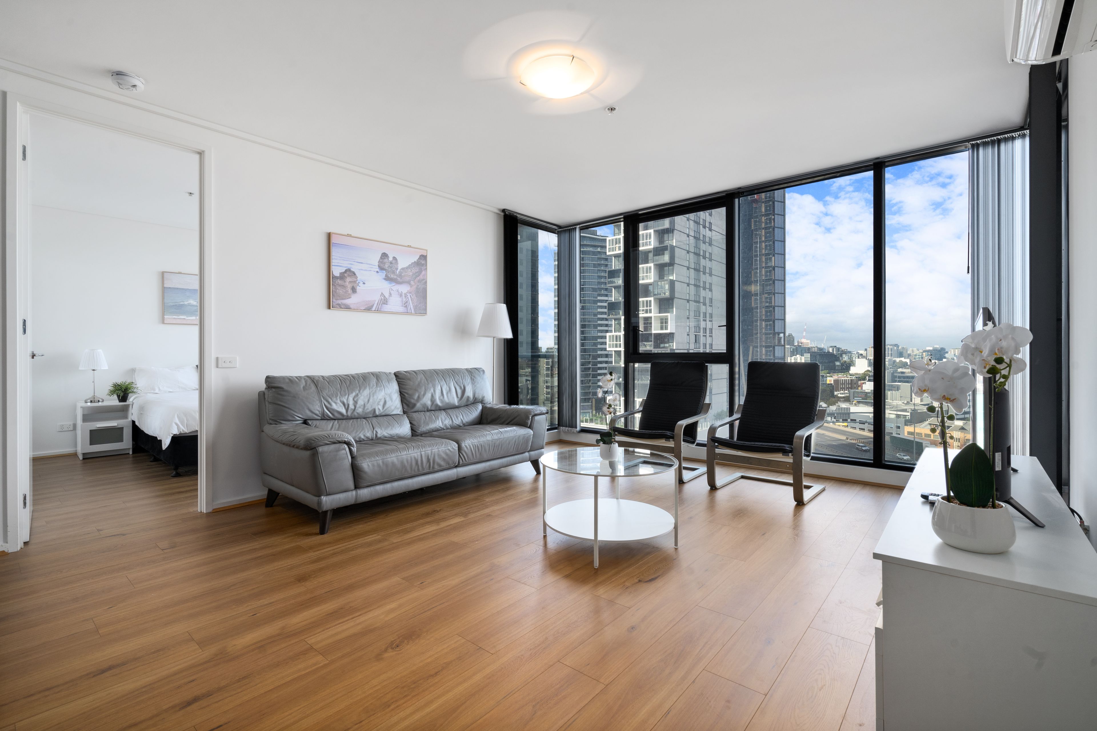 146/99 Whiteman Street, Southbank, VIC 3006