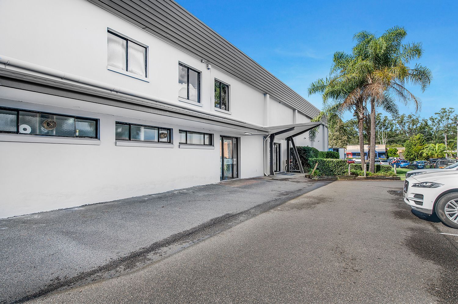 4/8 Brooks Avenue, Wyoming, NSW 2250