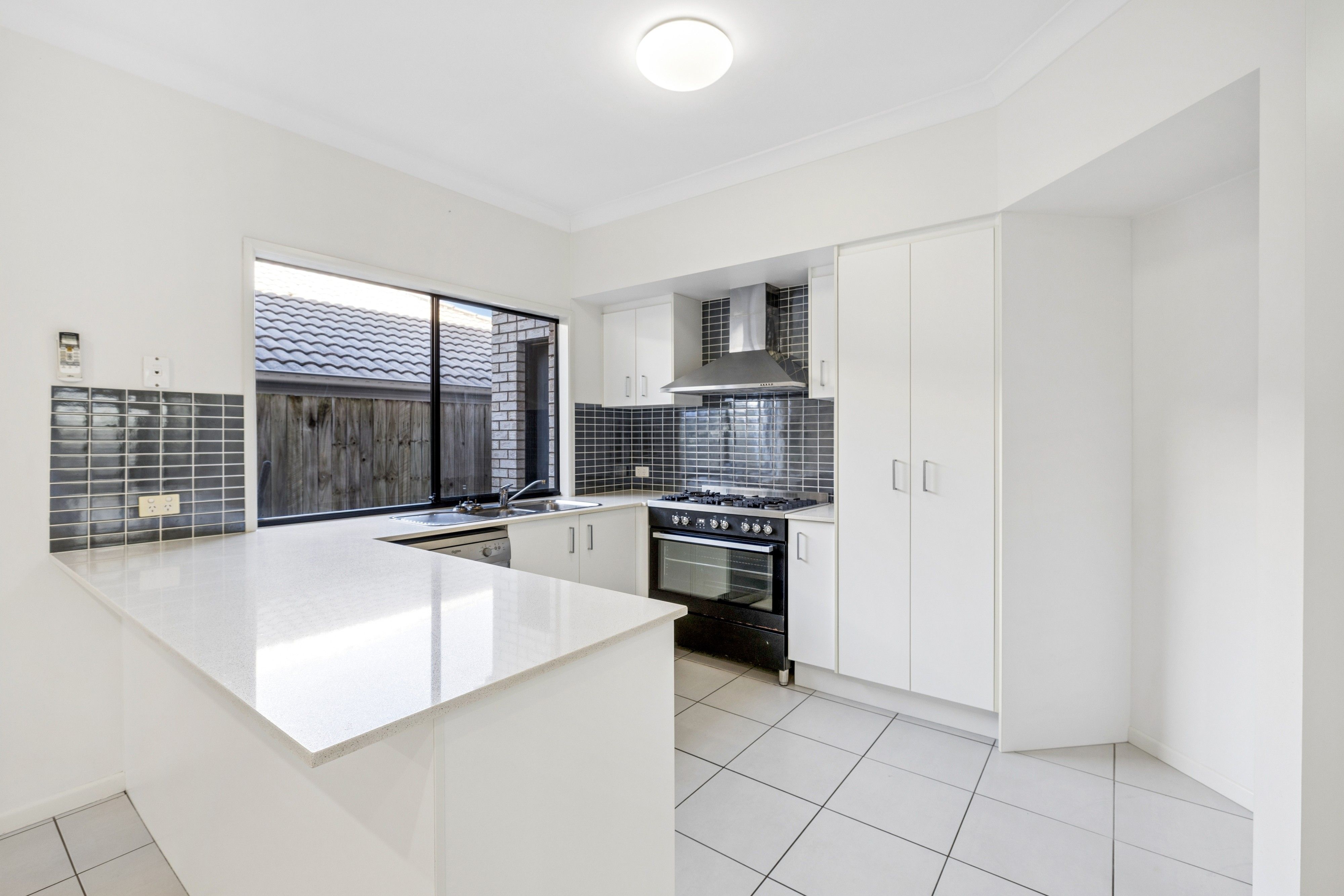 8 Tamar Circuit, North Lakes, QLD 4509