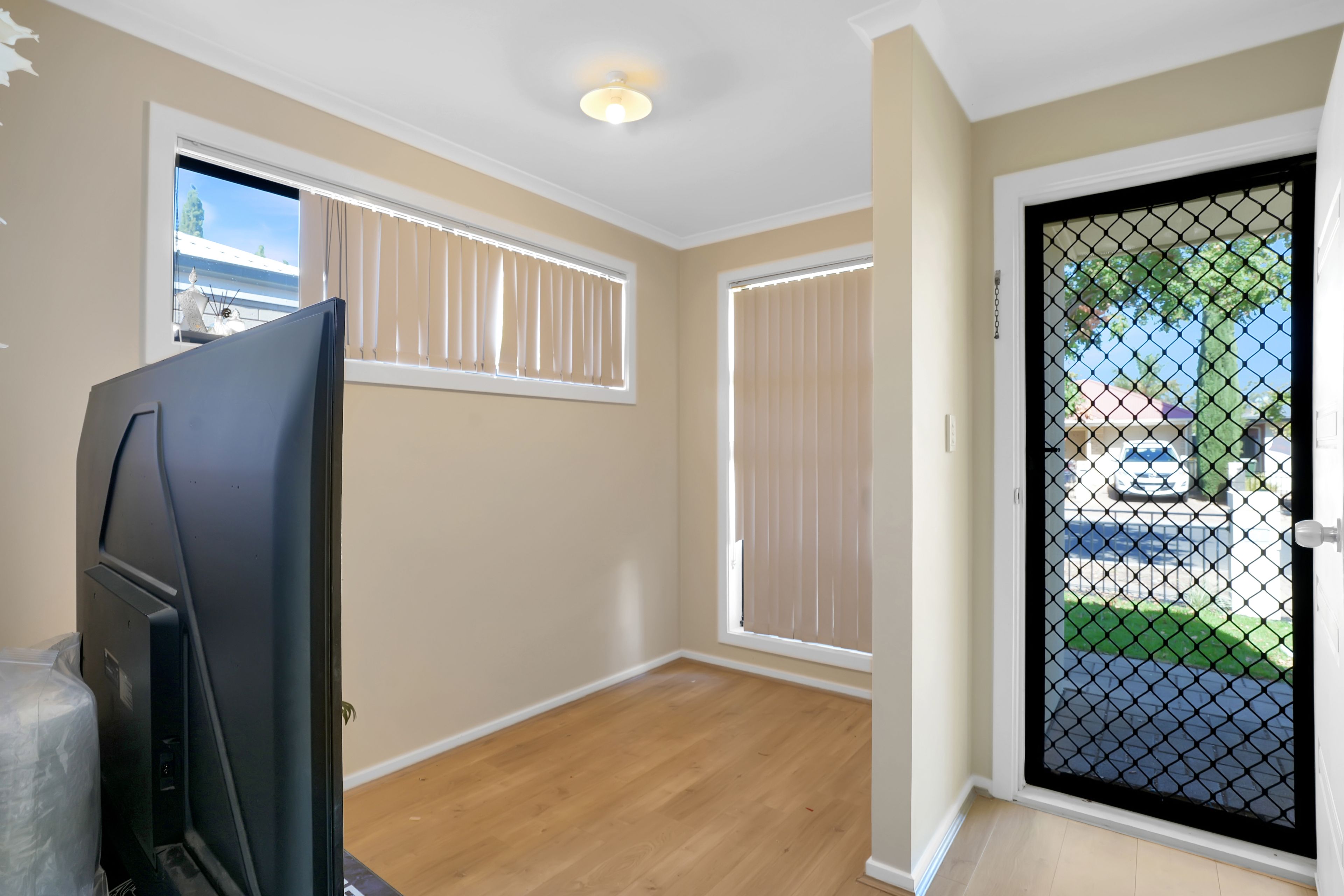 26 Coonawarra Avenue, Andrews Farm, SA 5114