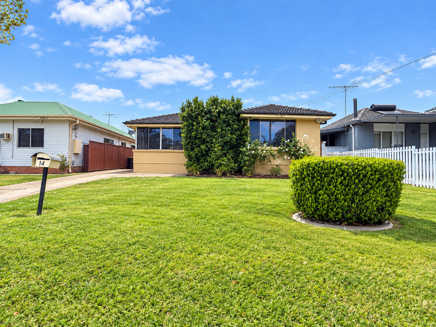 14 Devon Road, Cambridge Park, NSW 2747