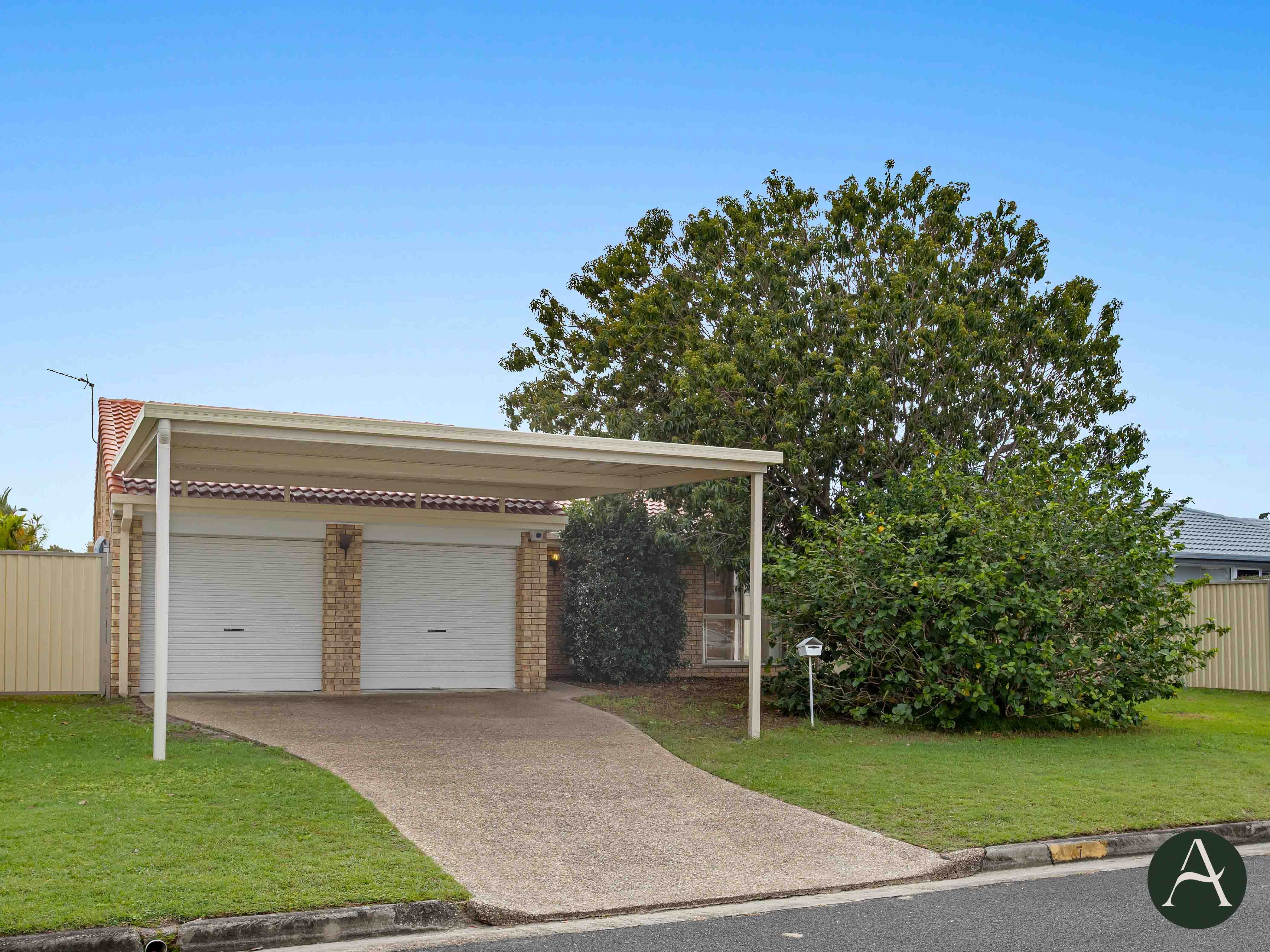 7 Waranga Way, Coombabah, QLD 4216
