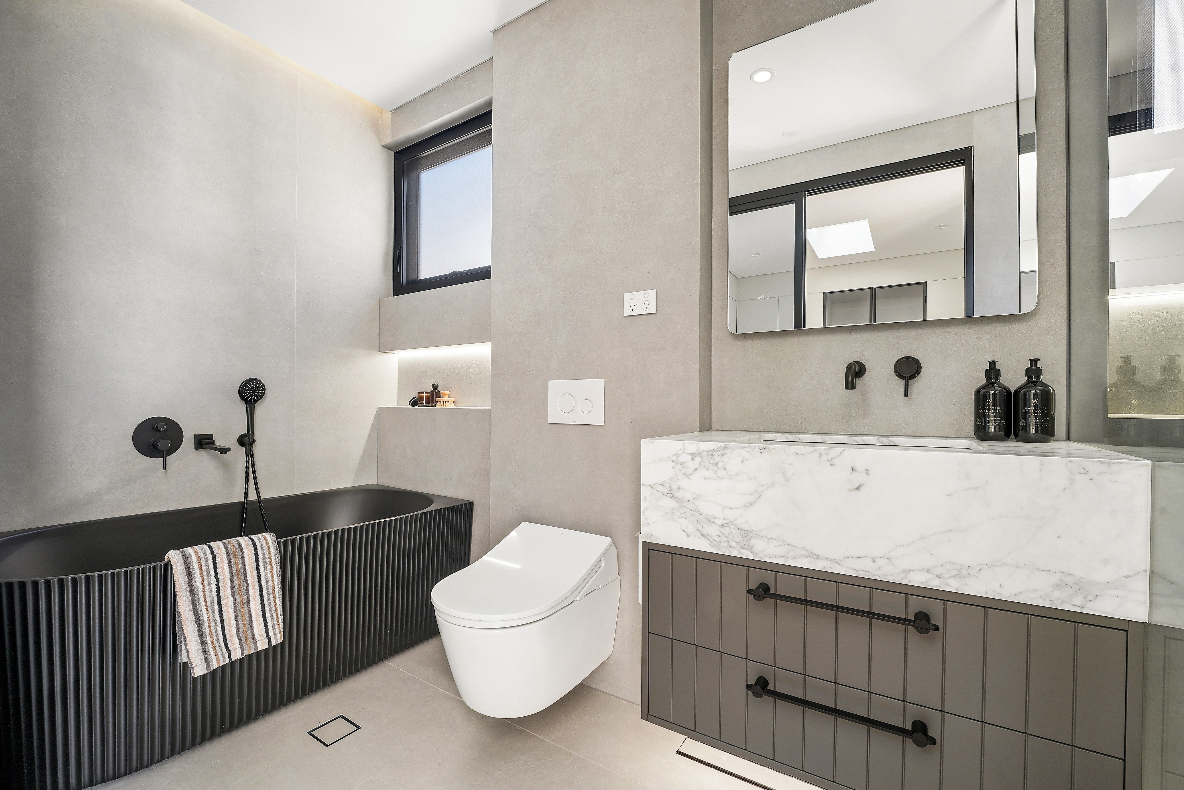 32 Derby Street — photo 15 of 19