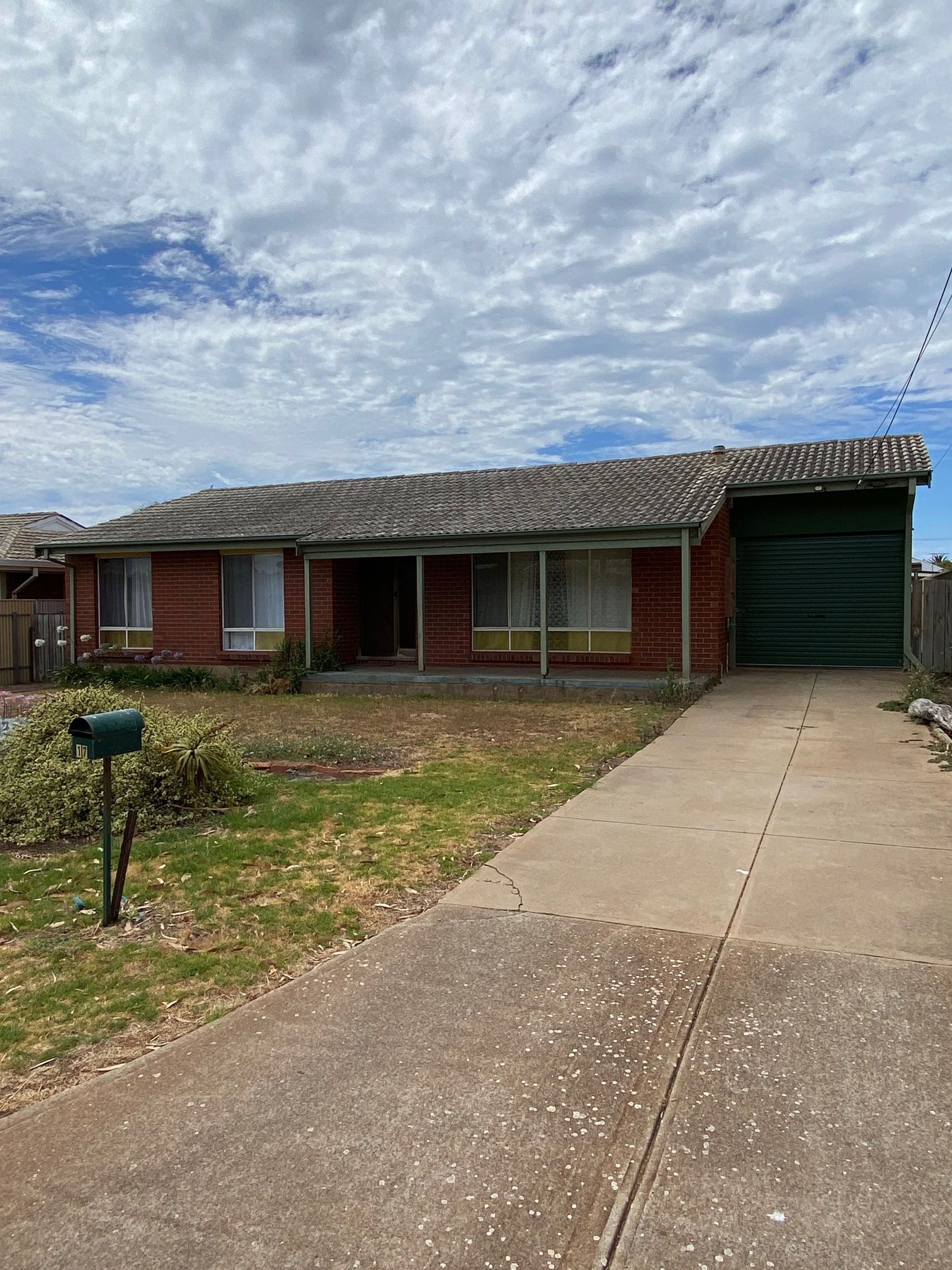 17 Weeroona Avenue, Port Noarlunga South, SA 5167