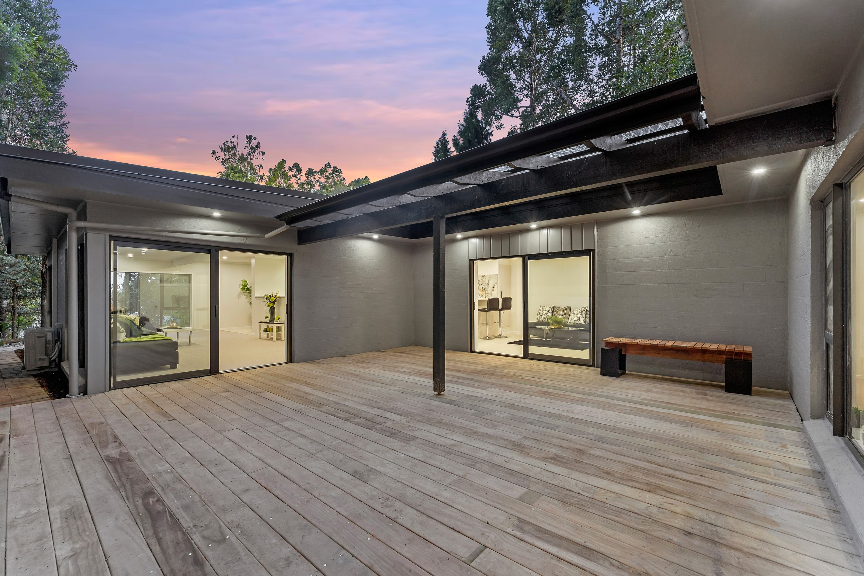 19 Tainui Road, Titirangi, Waitakere City