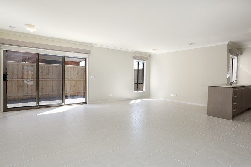 18 Reeves Street, Point Cook, VIC 3030