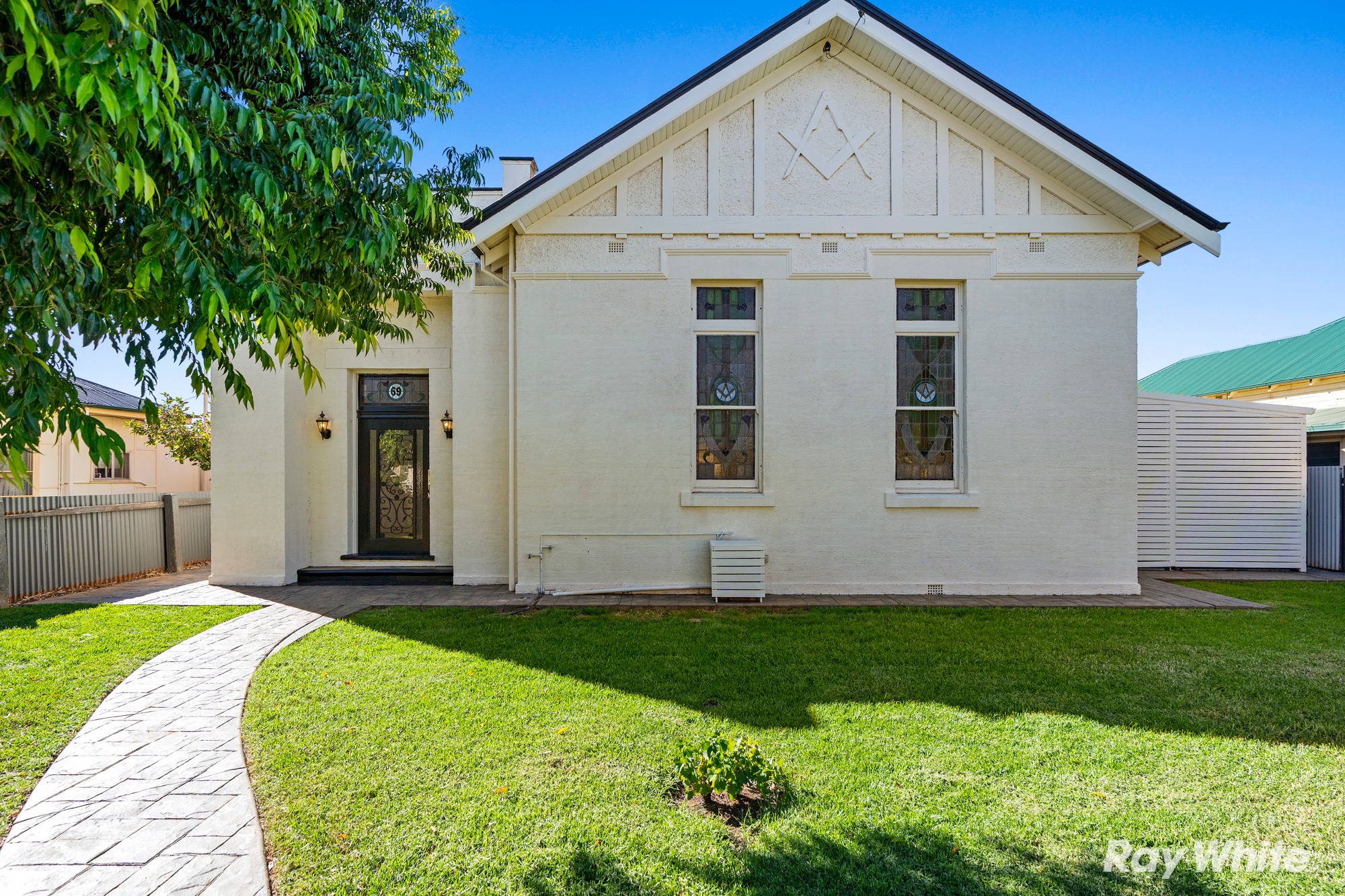 69 Ferrier Street, Lockhart, NSW 2656
