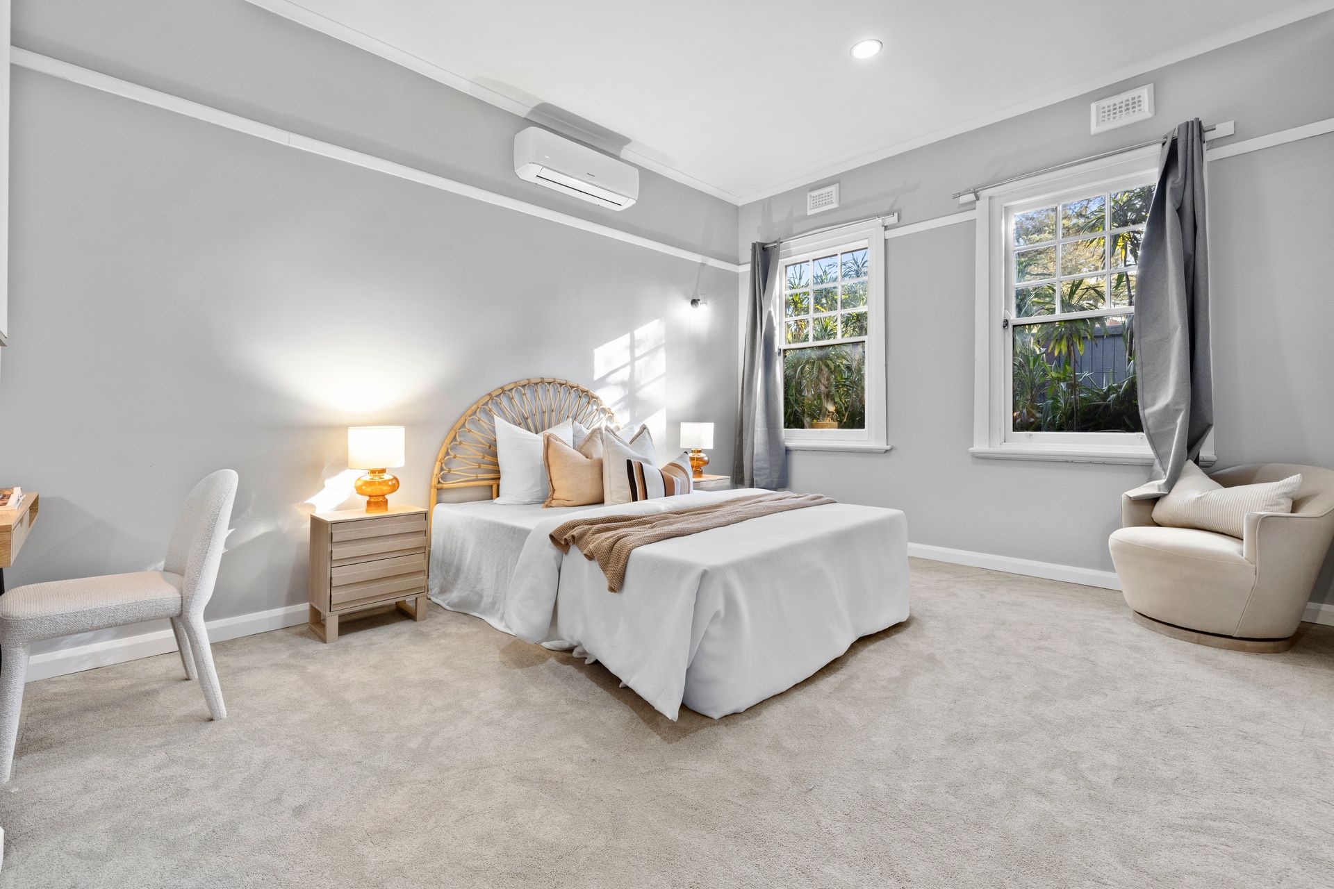 56 Whitehorse Road — photo 7 of 17