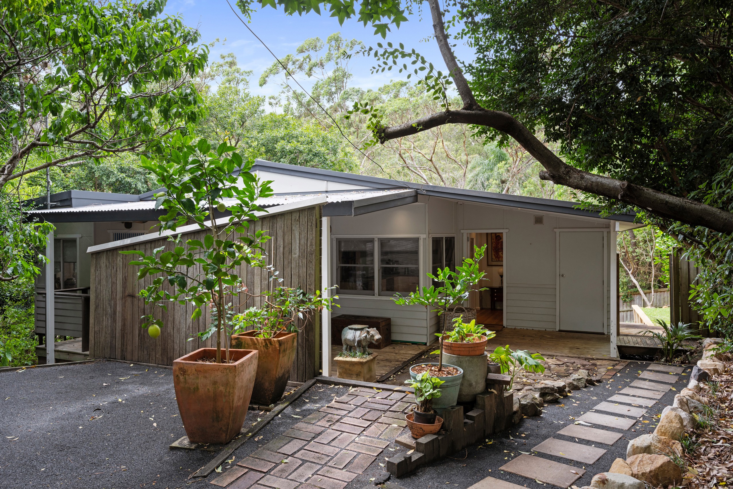 64 High View, Pretty Beach, NSW 2257