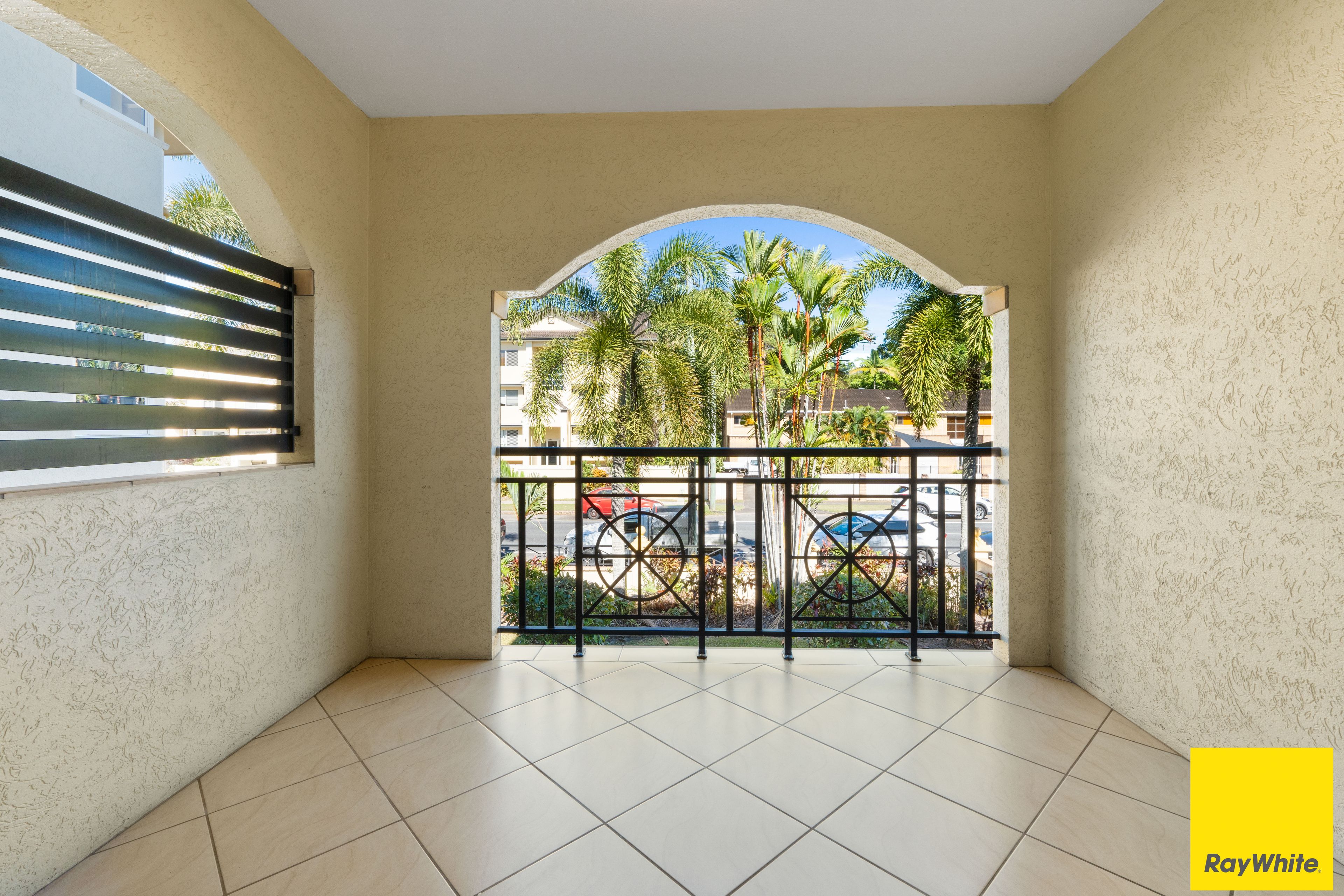 30-32 Digger Street, Cairns North QLD 4870