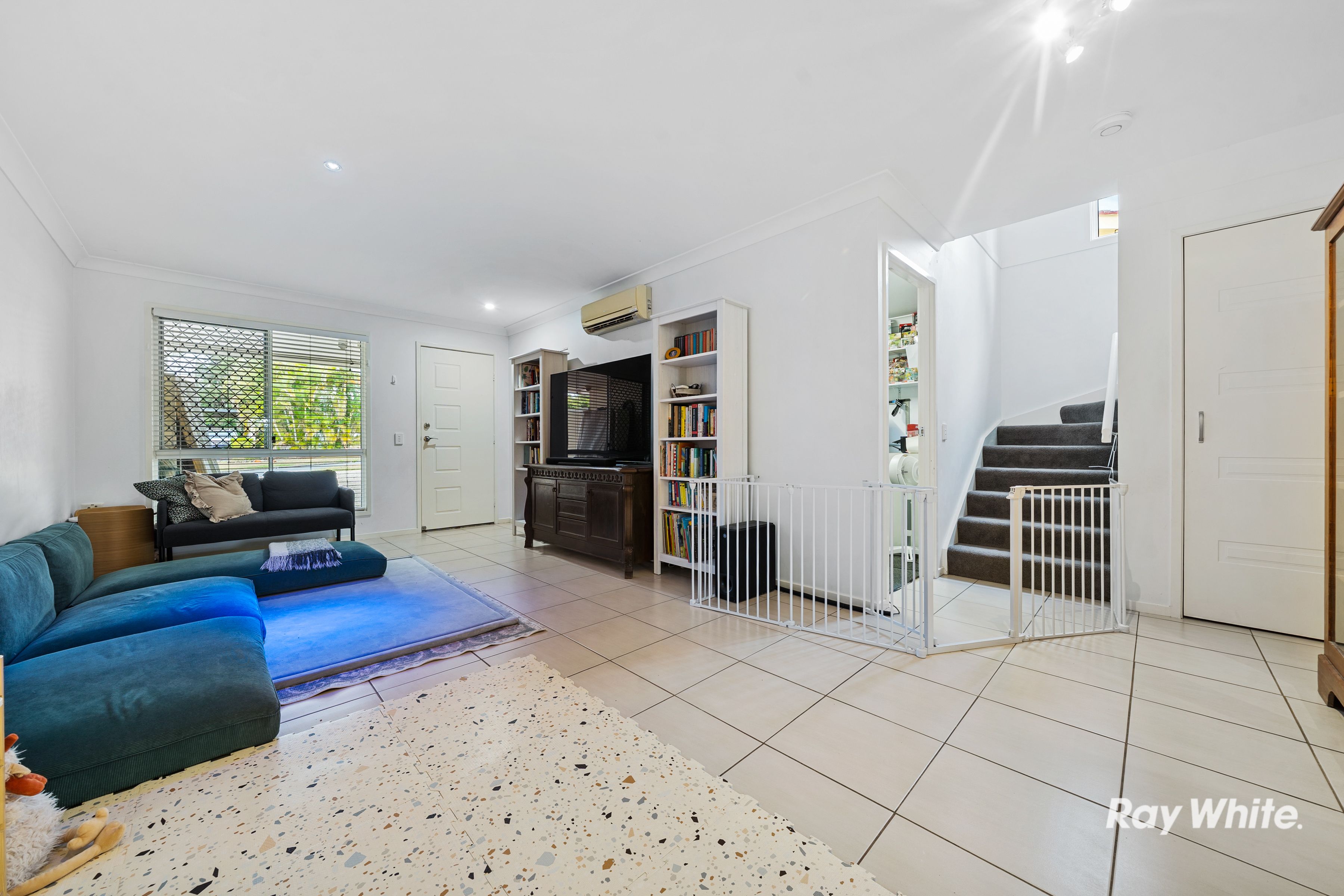 14A Whitfield Avenue — photo 9 of 22