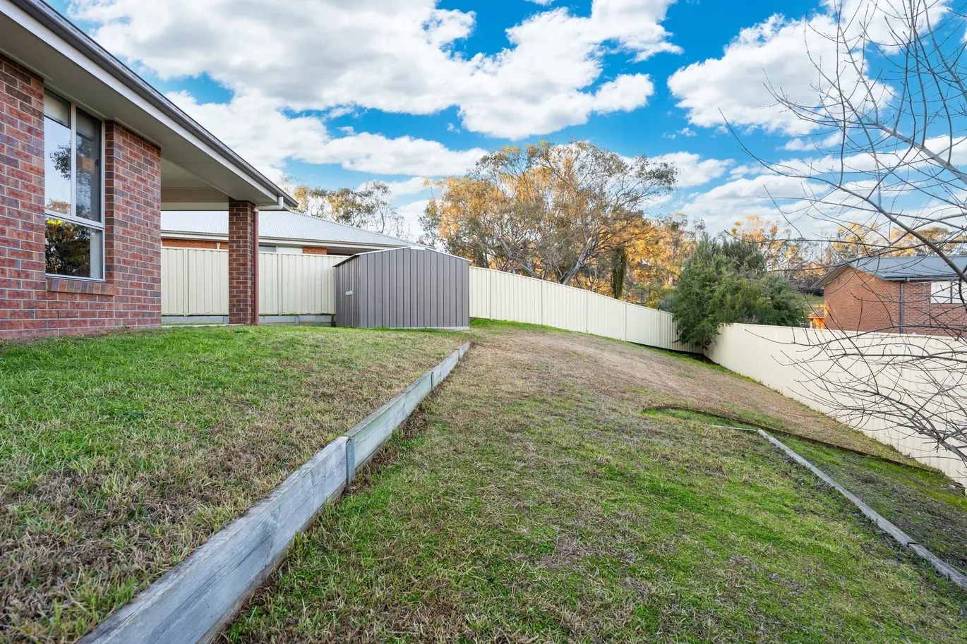 22 Royce Crescent — photo 10 of 10
