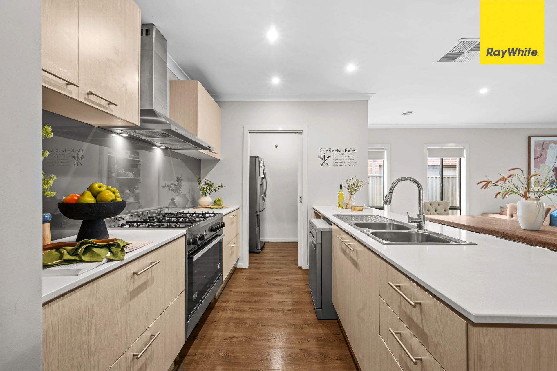13 Wembley Avenue — photo 6 of 22